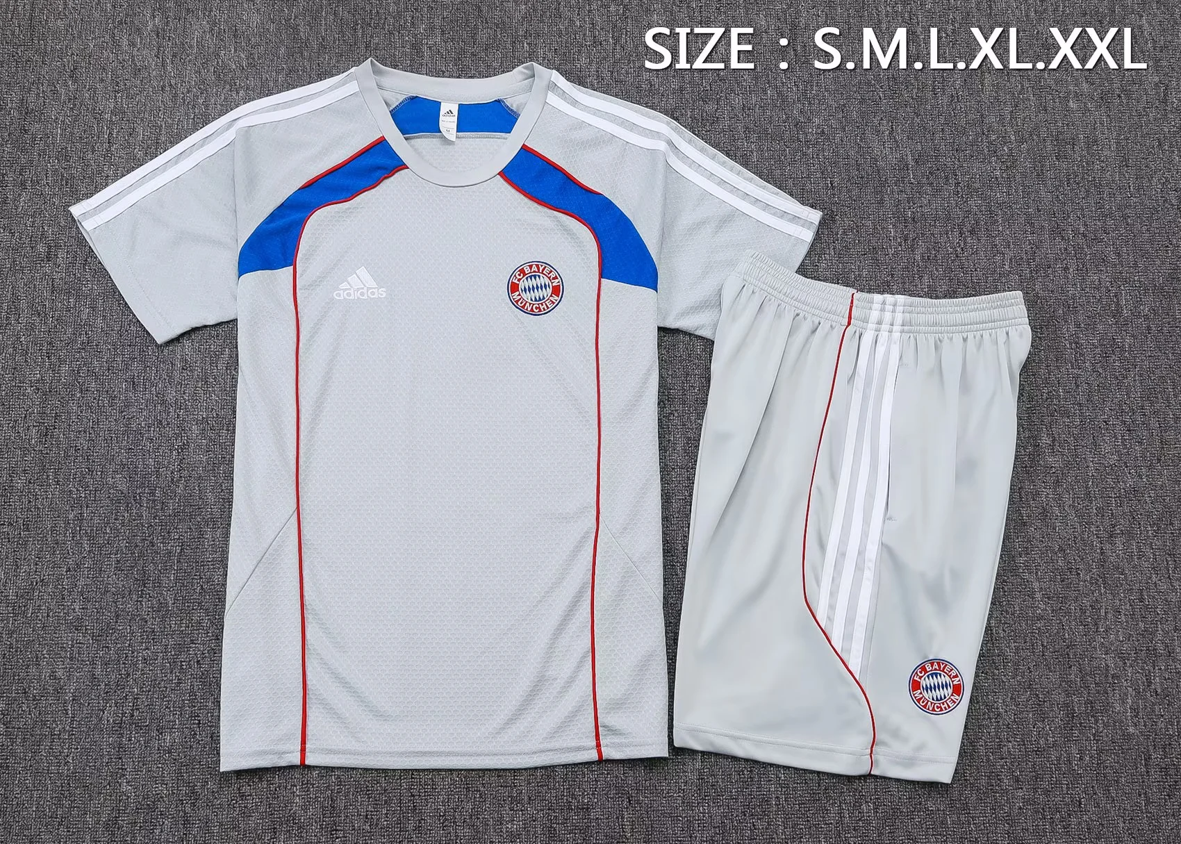 Short Sleeves Bayern Training suit