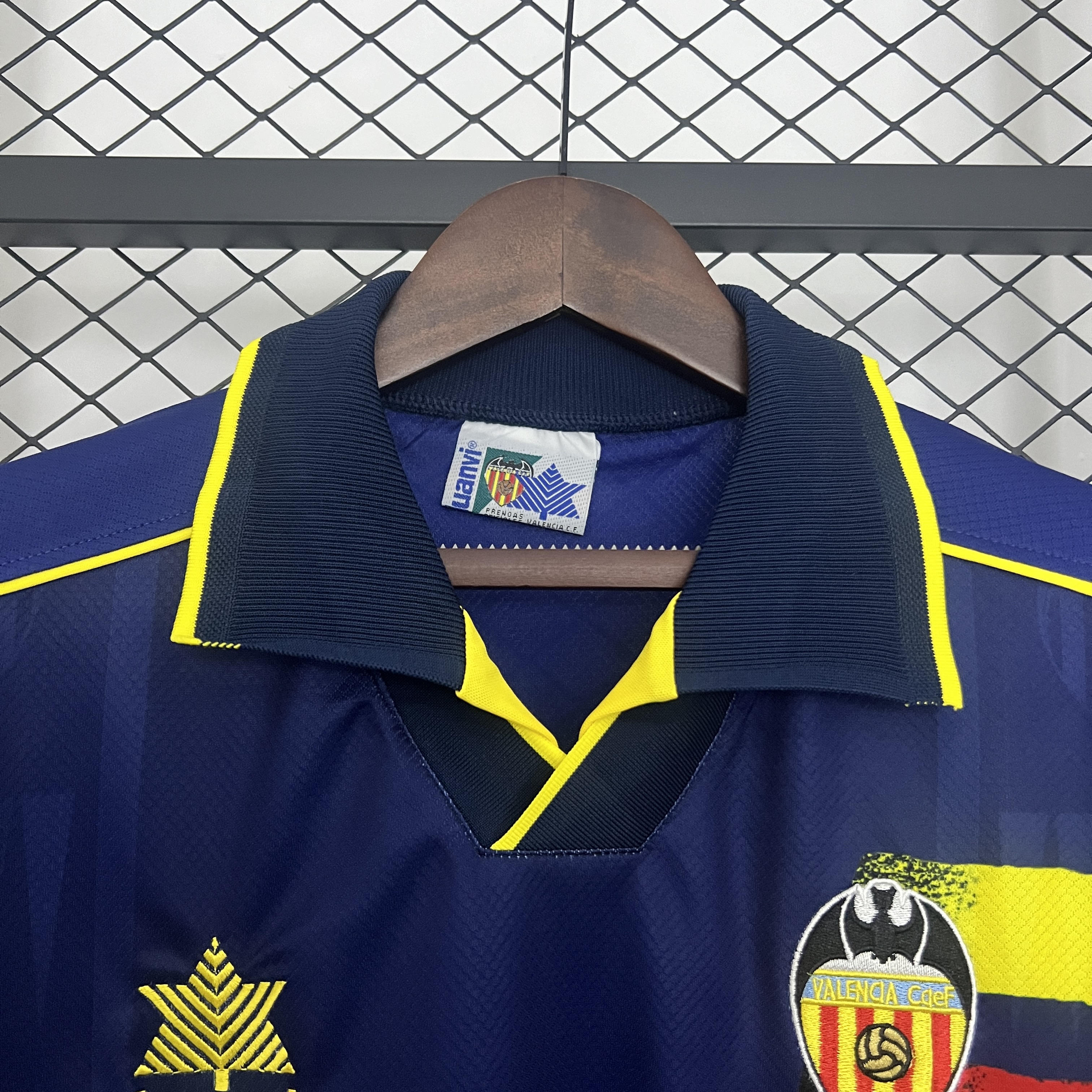 Retro Vαlencia 96/97 Away S-XXL