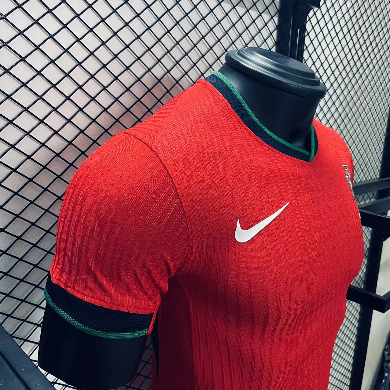 Player Version  Portugal 24/25 Home Red