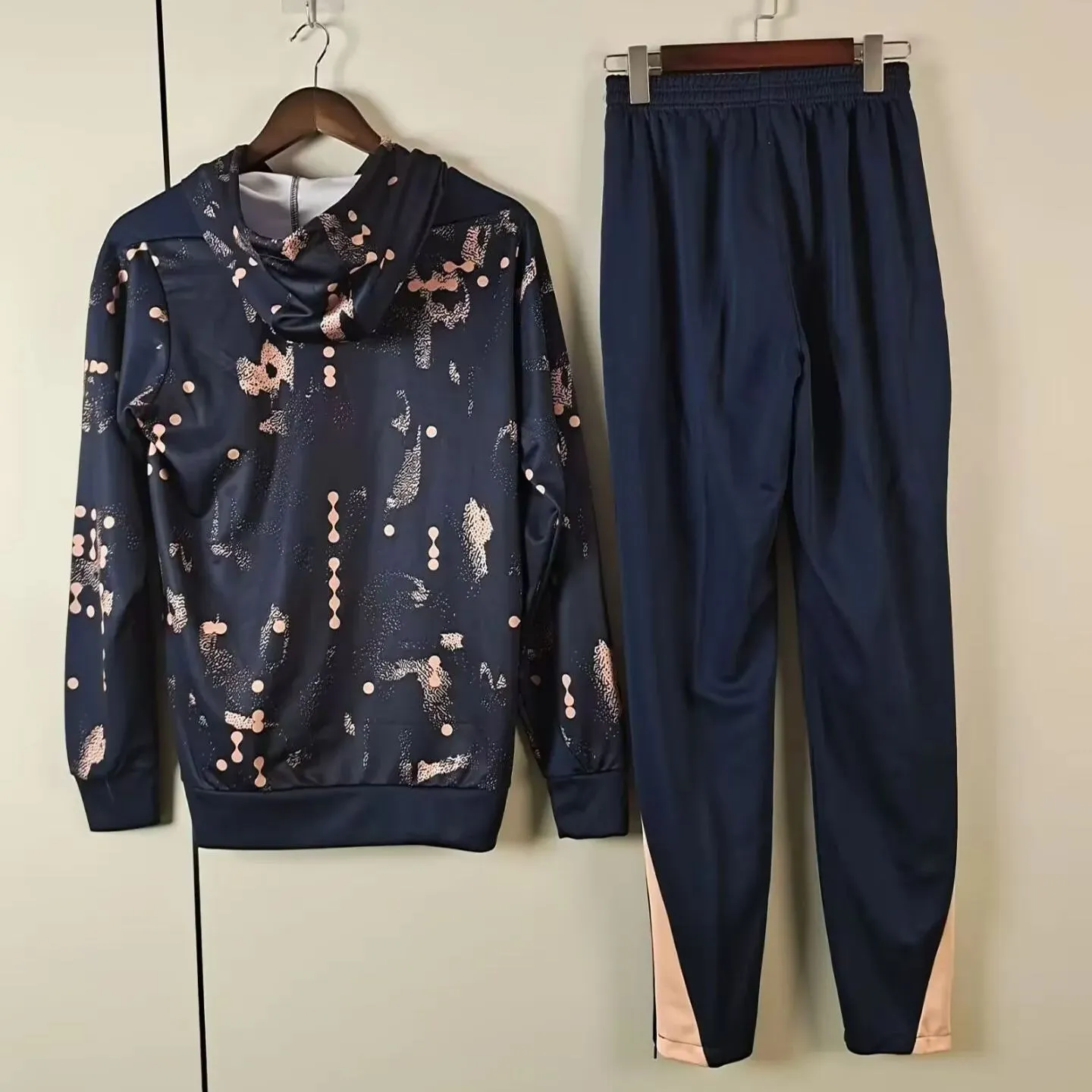 Hooded long-sleeve Chelsea 25/26 suit