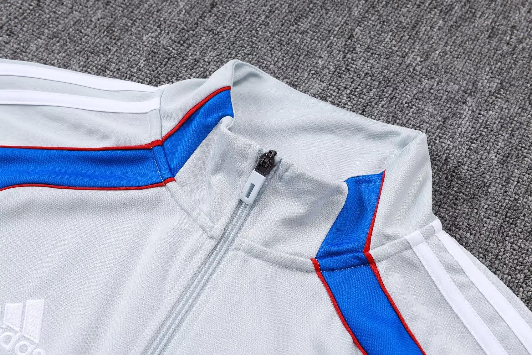 Adult/ Kids Bayern Full Zipper Training Suit A2552