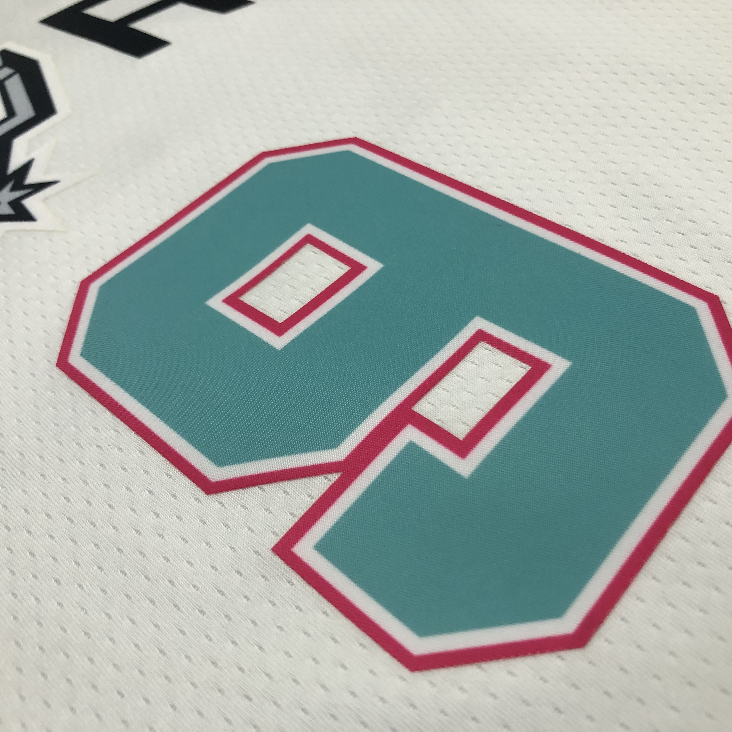 22 Season SAN ANTONIO SPURS City Edition  #9