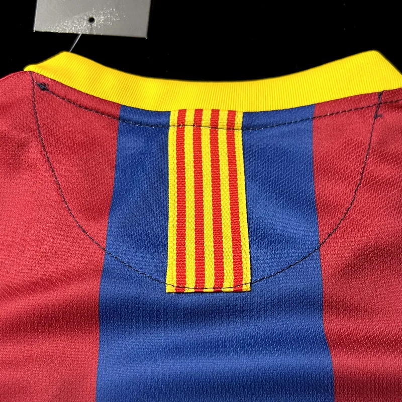 Kids Retro 2010/11 Barcelona Home 16-28