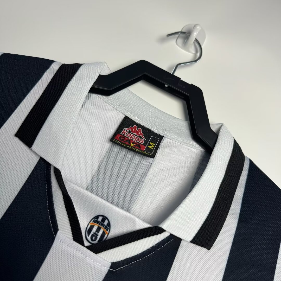 Retro Juventus 1994/95 Home S-XXL