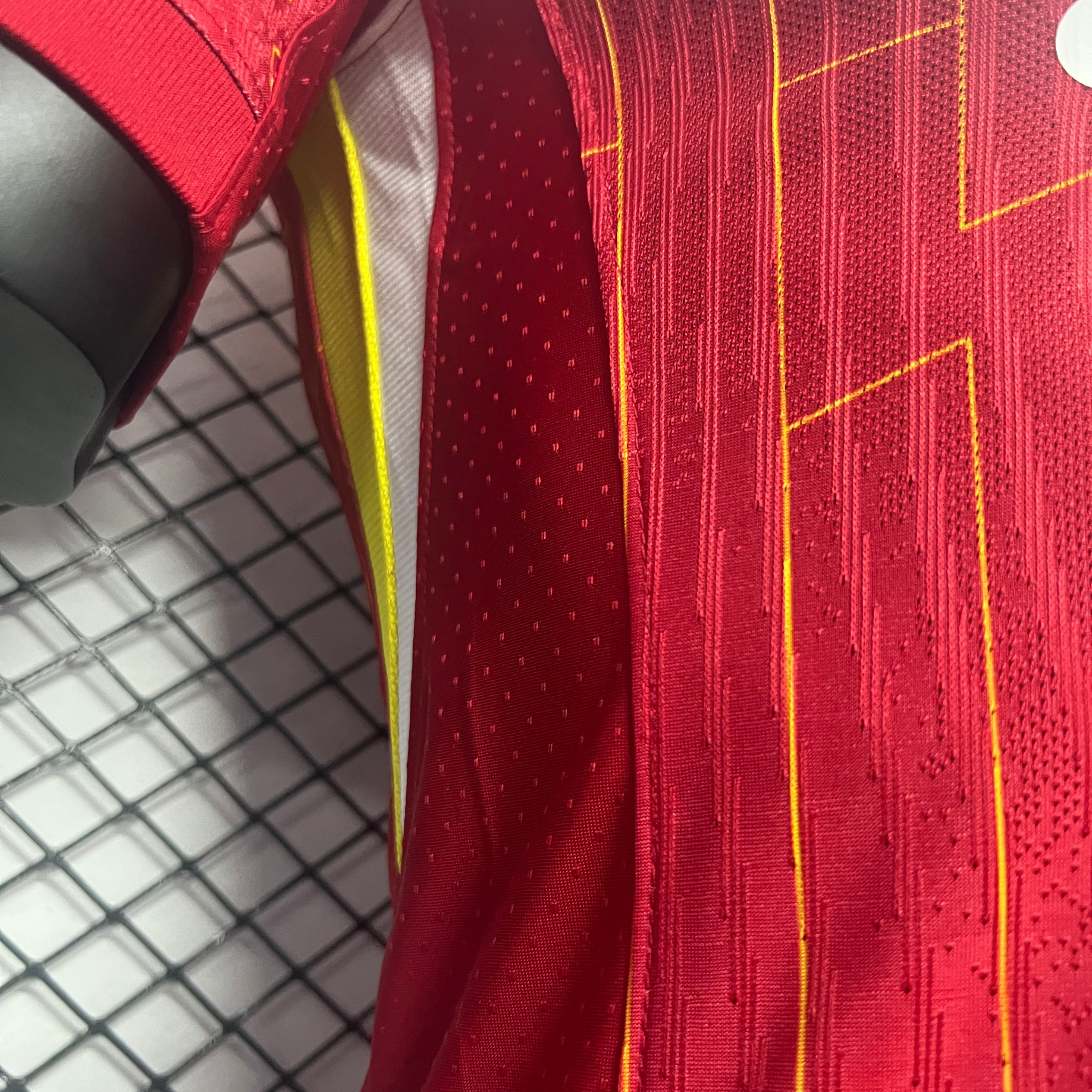 Player Version LVP  24/25 Home Red