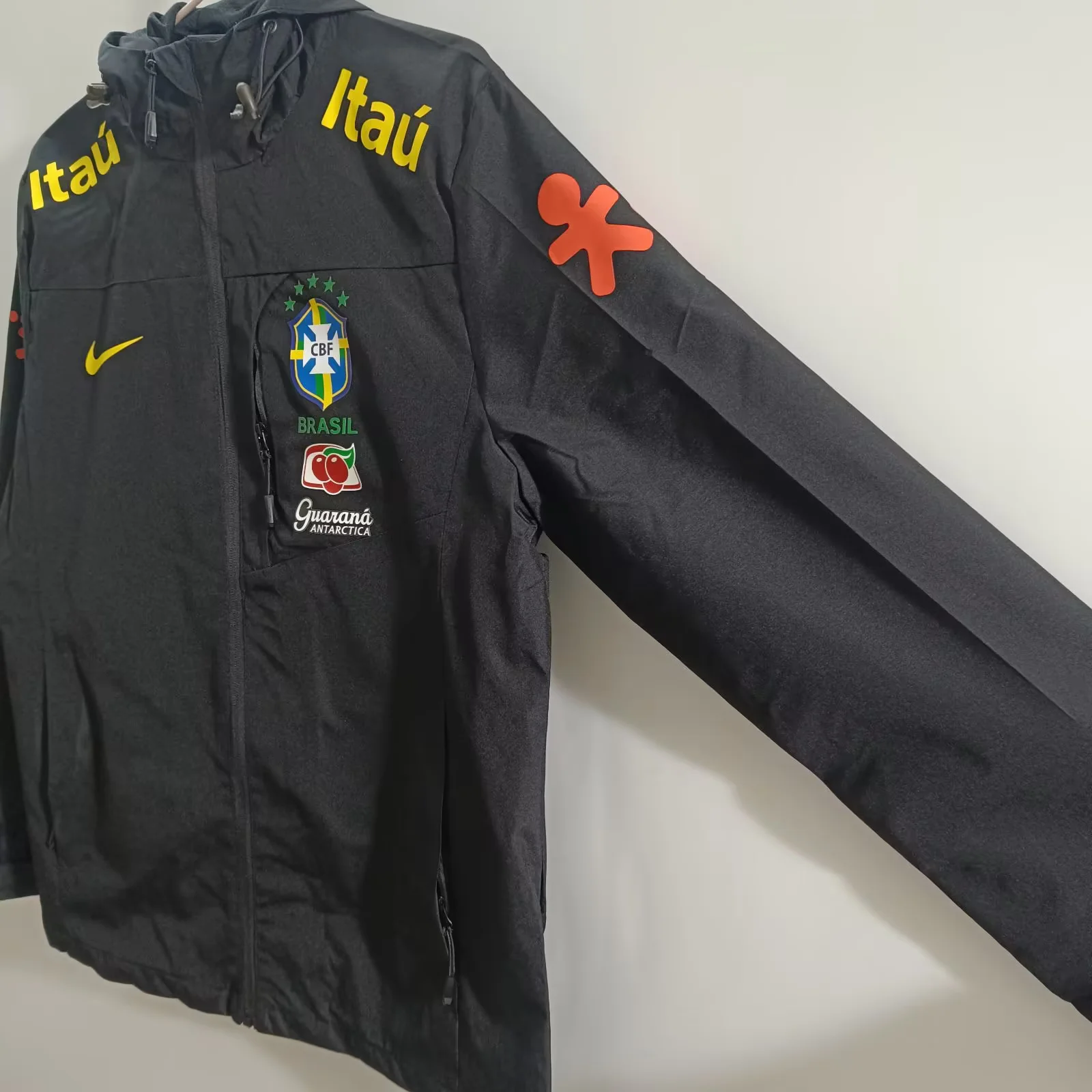 25/26 Brazil windbreaker