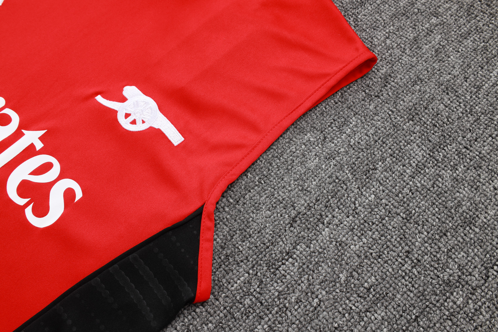 Arsenαl   Sleeveless training suit D2578