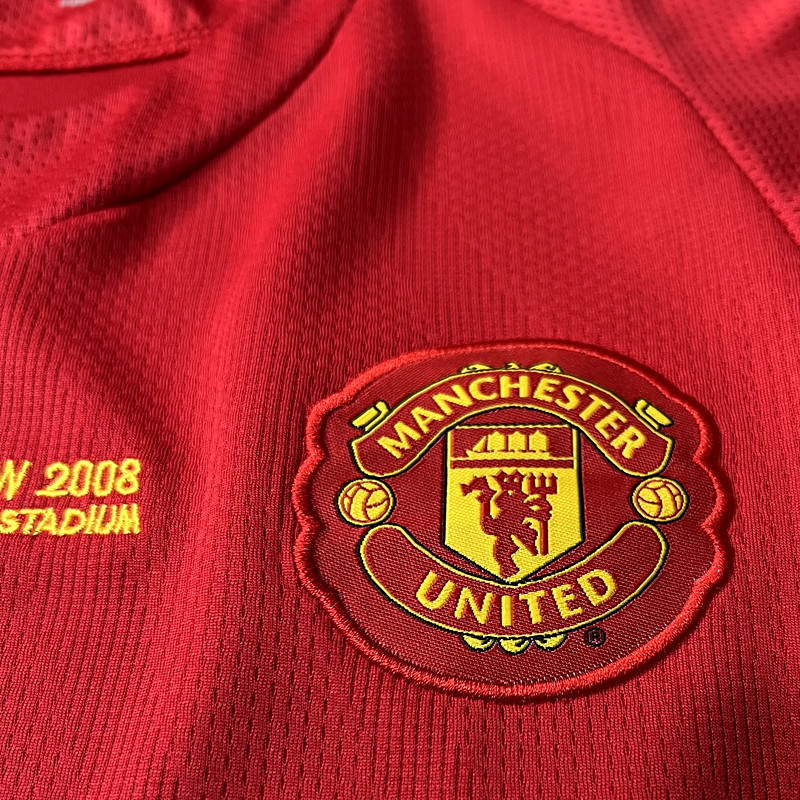 Kids Retro Manchester United 2007/08 Home Red