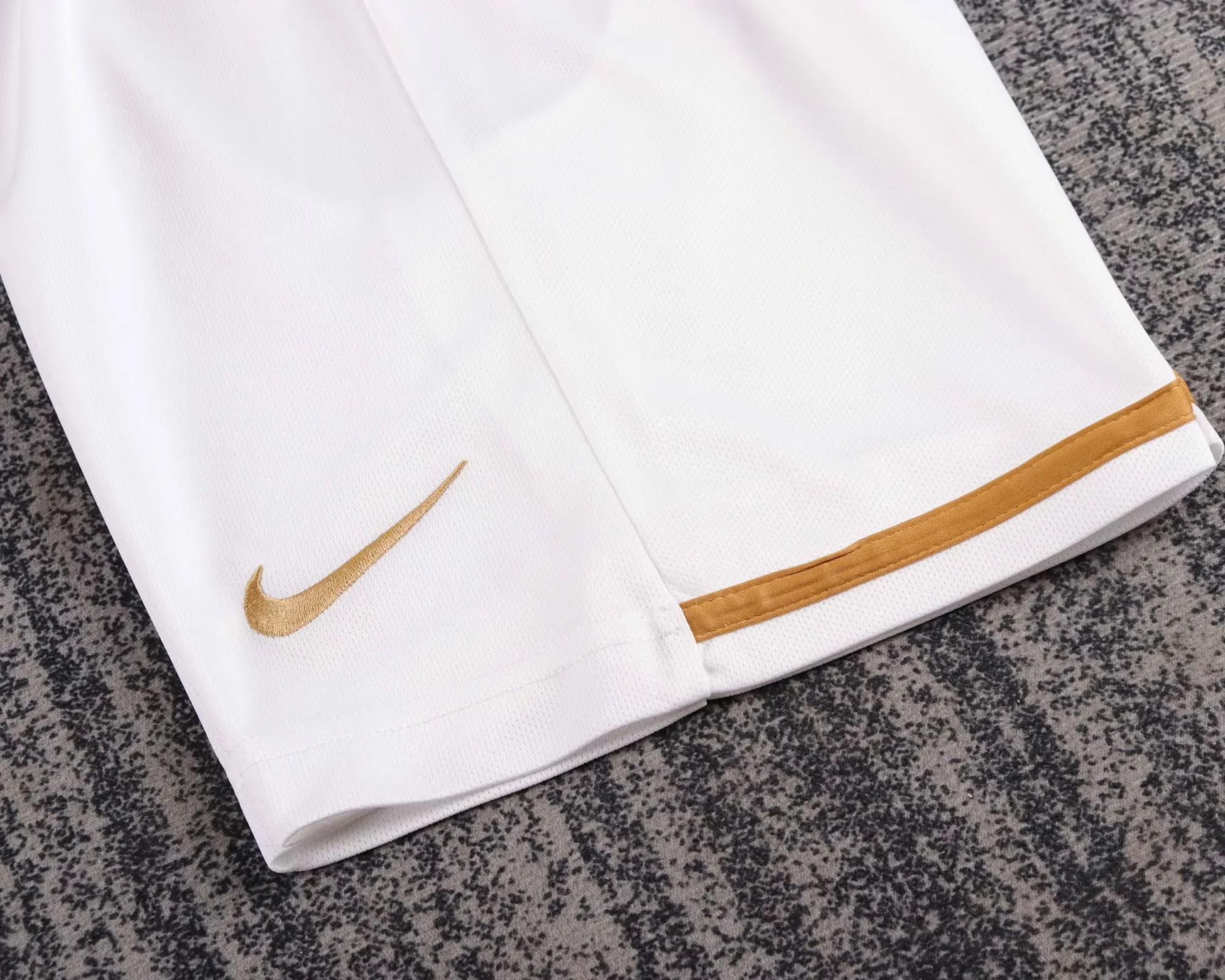 Kids Retro Kit Italy 1996 Home