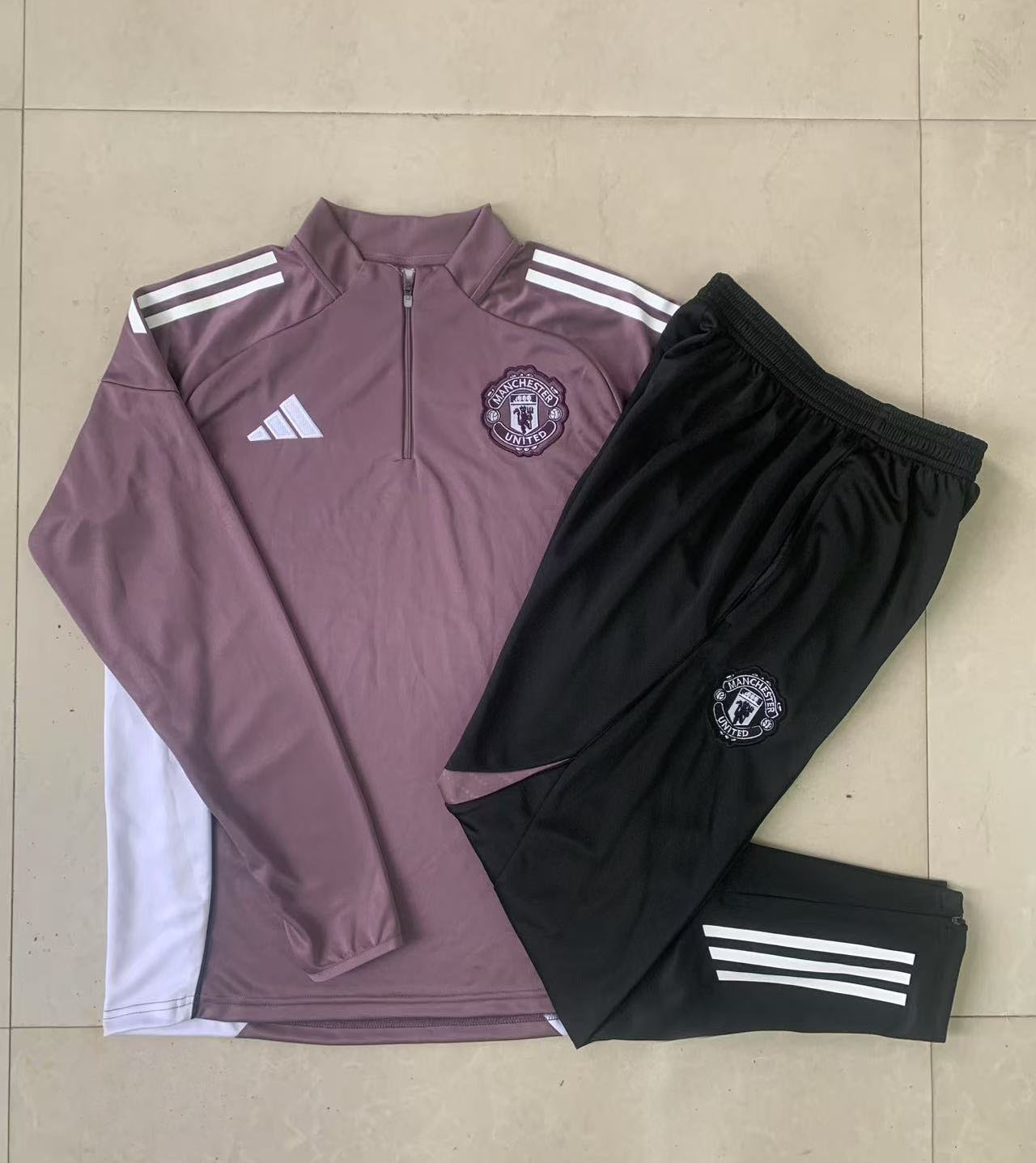 Adult/ Kids Man Utd Half Zipper Training Suit B2550