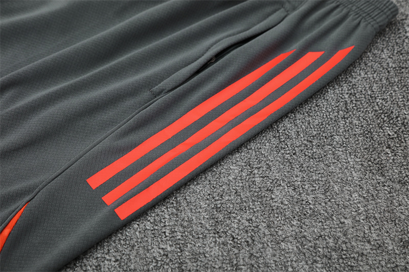 Adult/ Kids Bayern Munchen 25/26 Short Sleeves Training suit Orange