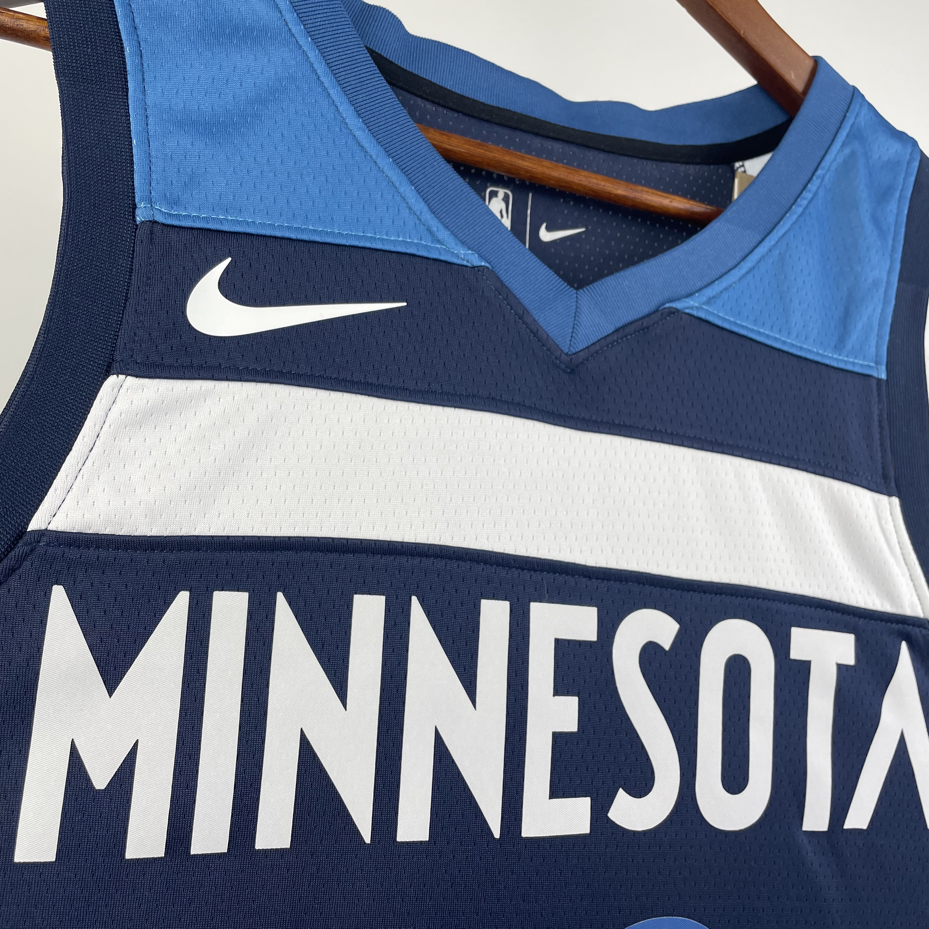 23 SEASON MINNESOTA TIMBERWOLVES AWAY  NO.32 TOWNS