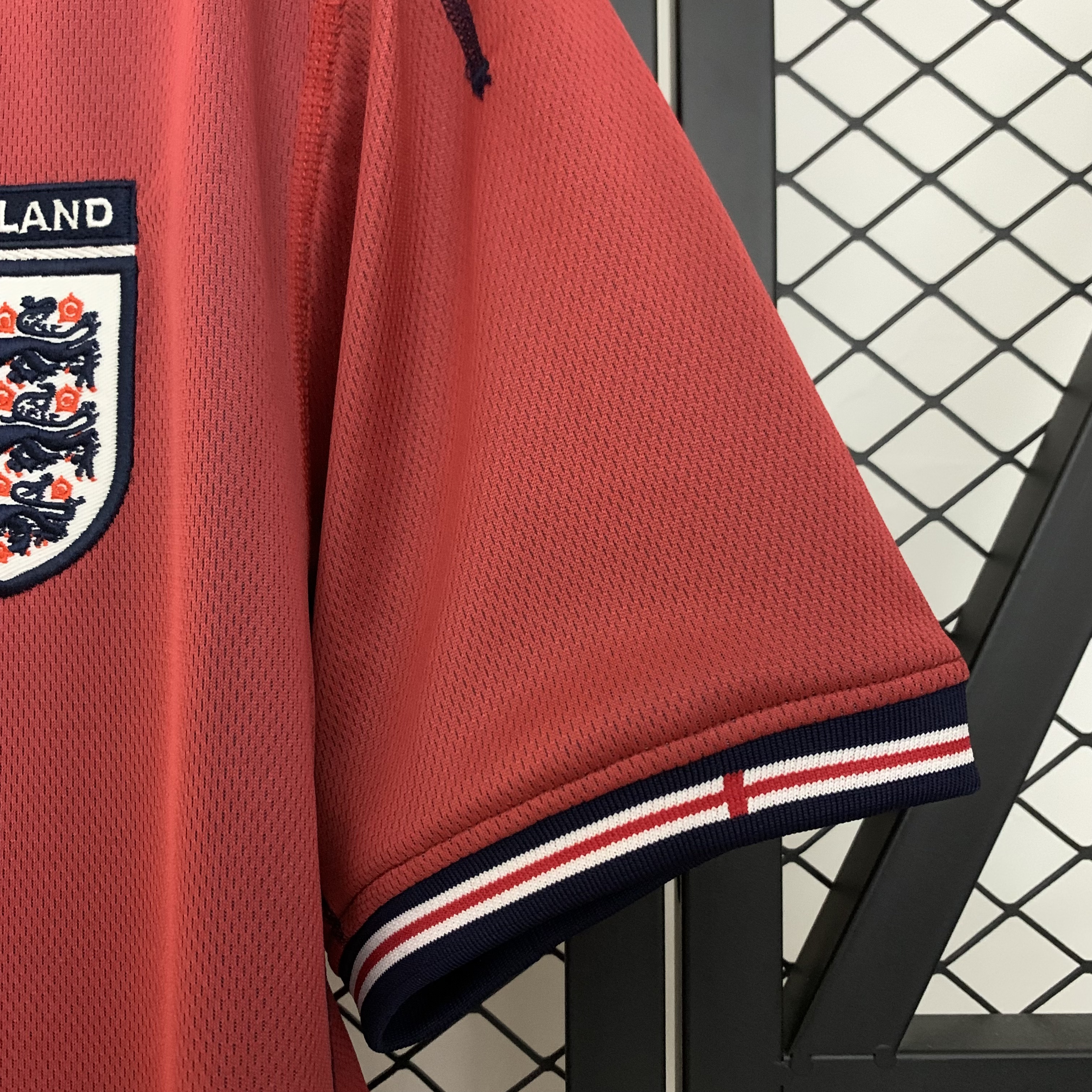 Retro 2002 England Away S-XXL