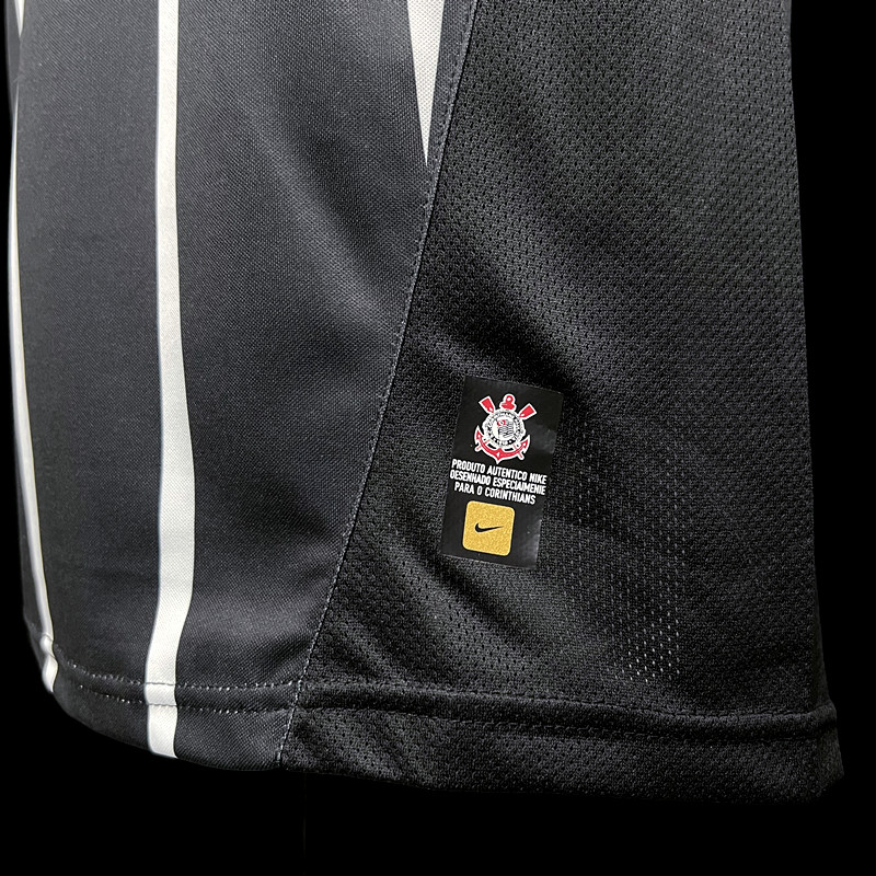Retro  Corinthians 2004 Away