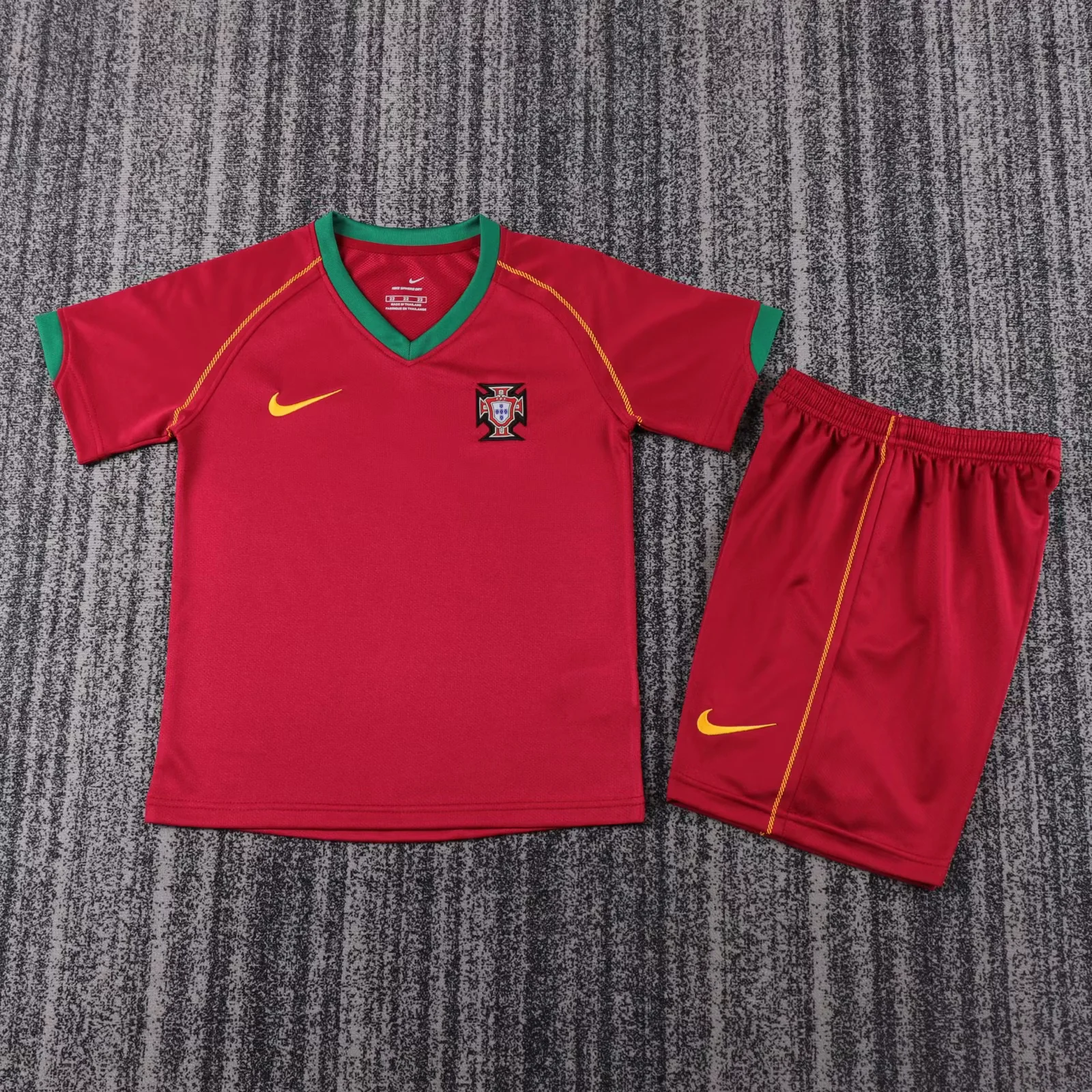 Kids Retro Kit Portugal 2006 Home