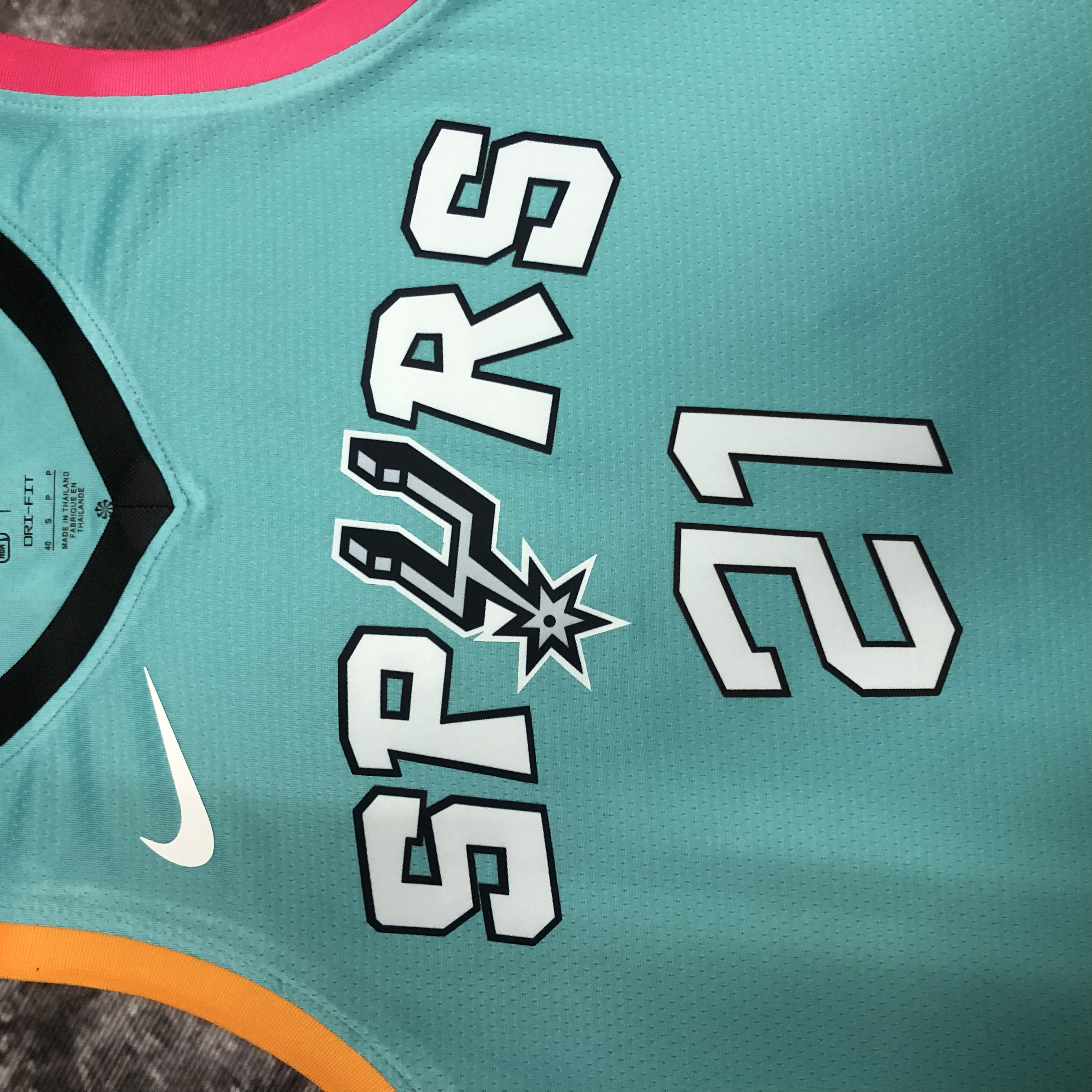 23 Season SAN ANTONIO SPURS City Edition  #21 DUNCAN