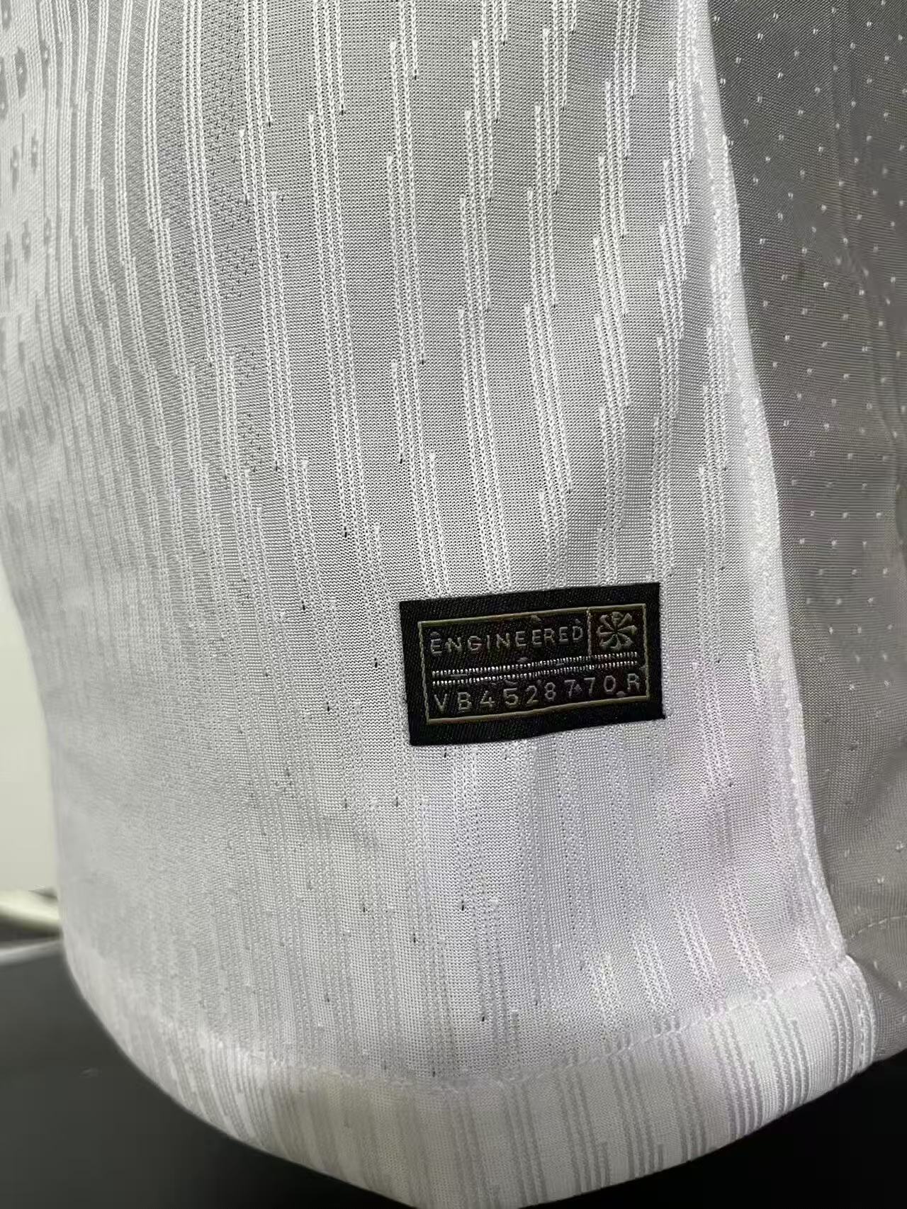 Player Version Tottenham Hotspur 25/26 Home S-XXL