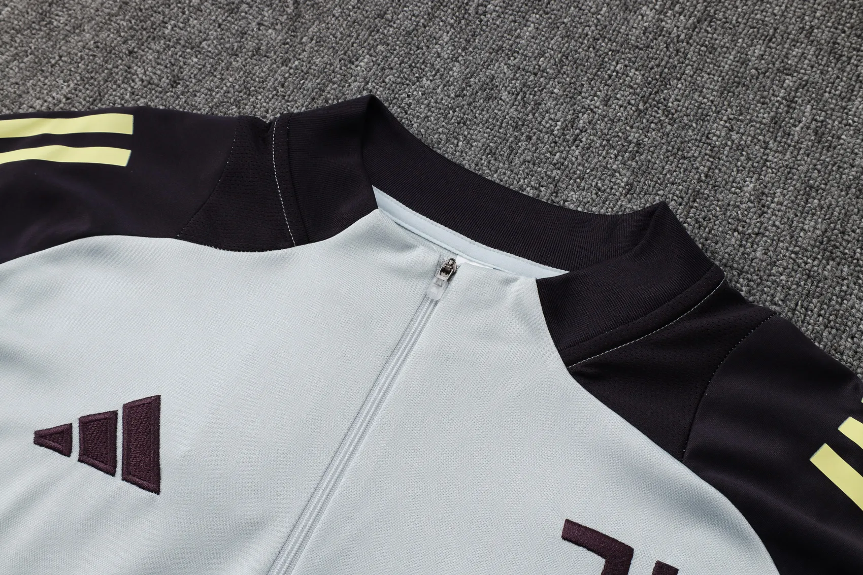 Juventus Half Zipper Training Suit S_XXL