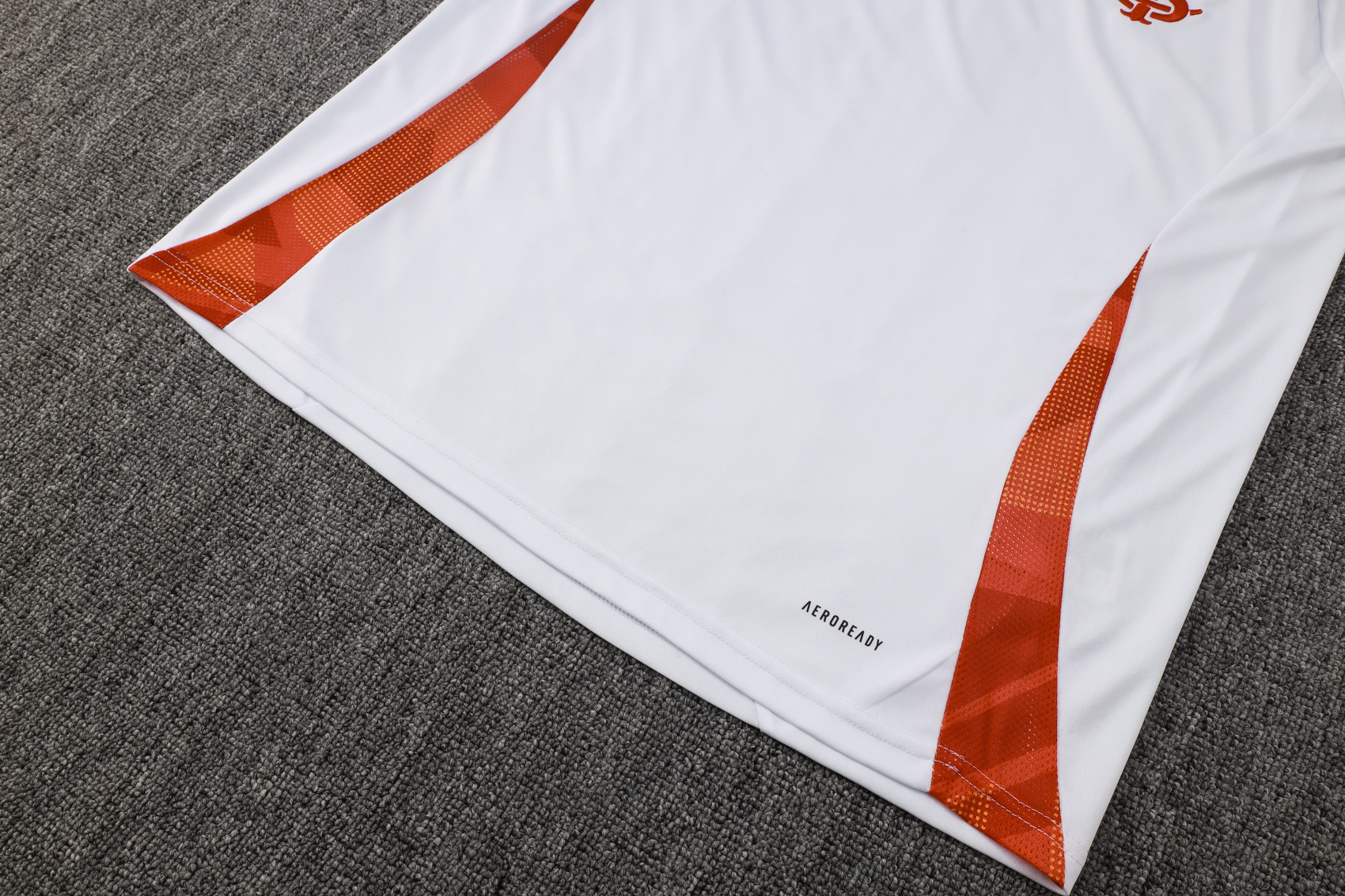 SC Internacional Short Sleeves training suit D1270