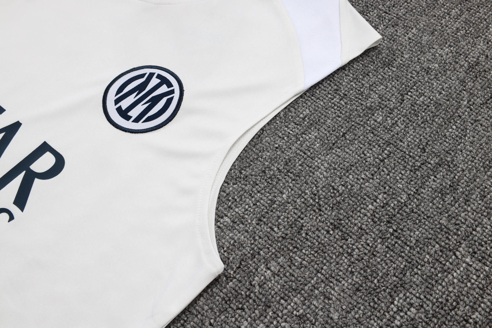 Sleeveless Inter Milan Training Suit d2576