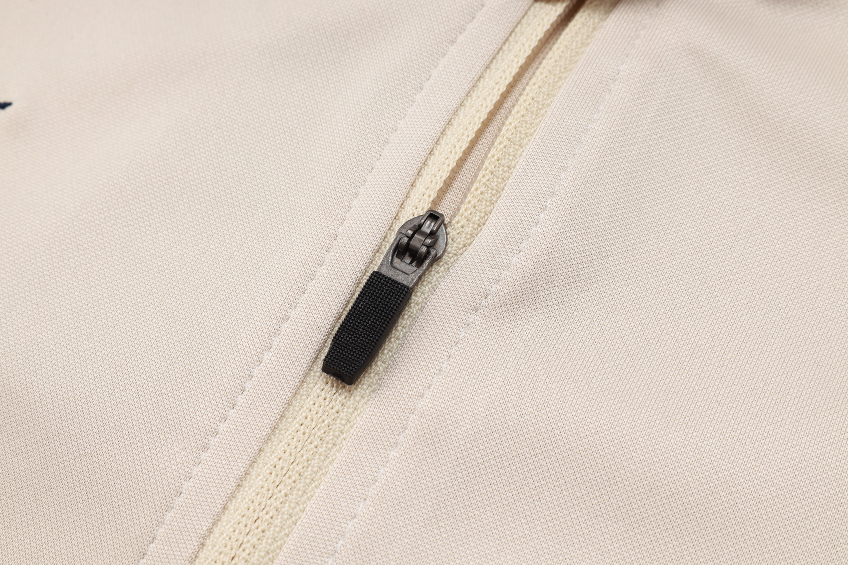 Barcelona 25/26 Half Zipper Training Suit B2517