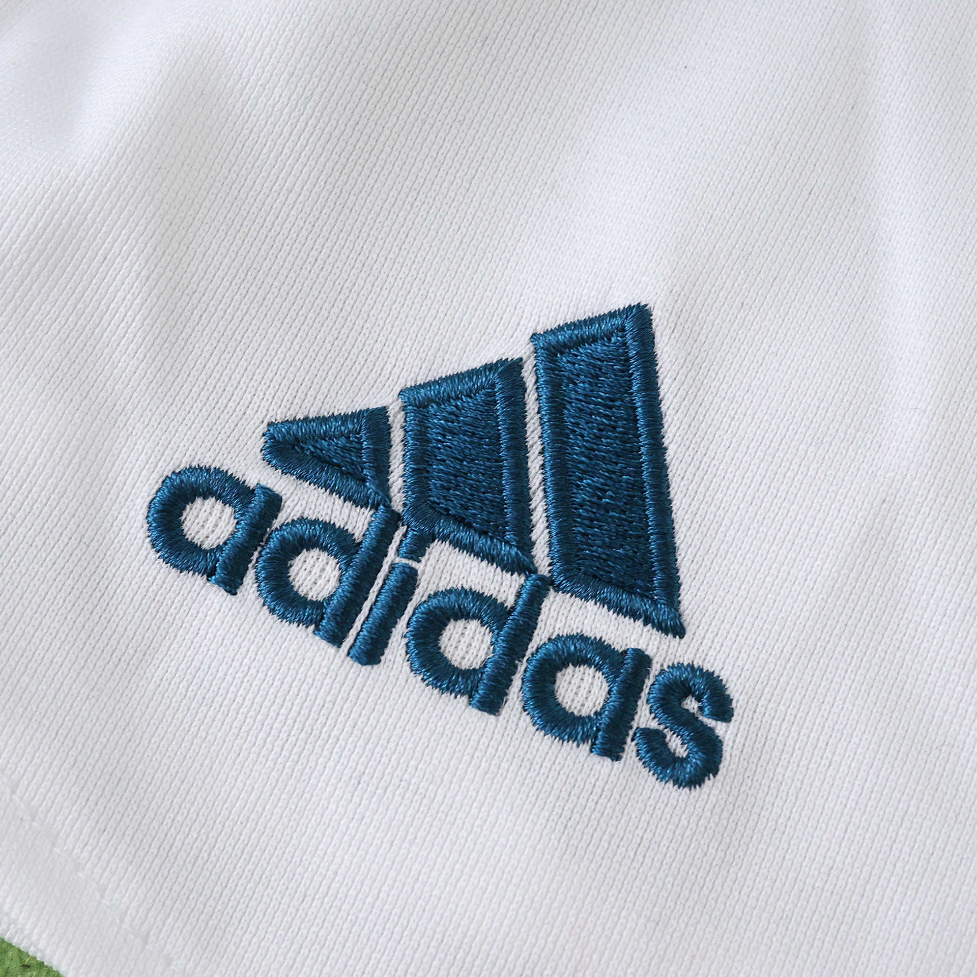 Kids kit LVP 2006/07 Away