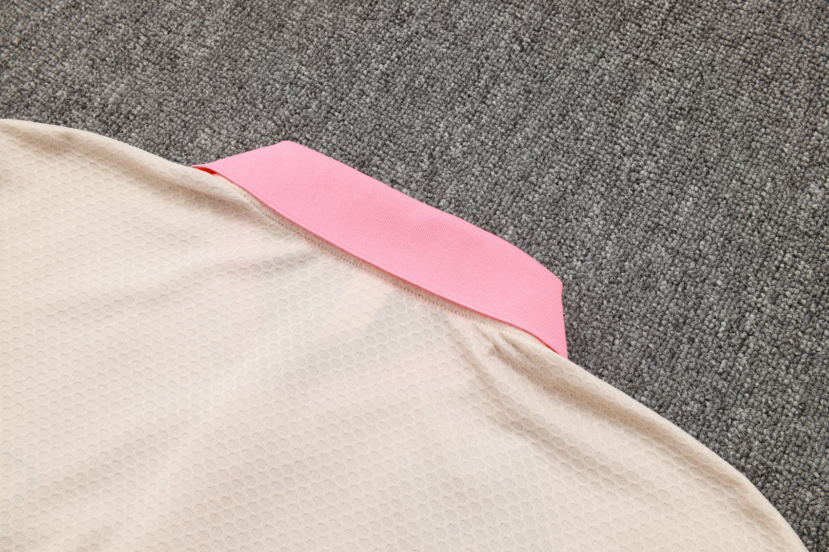 2526 Barcelona Polo C2505