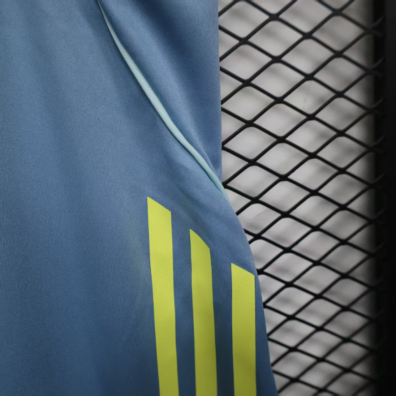 Player Version Shorts Juventus 25/26 Away S-XXL