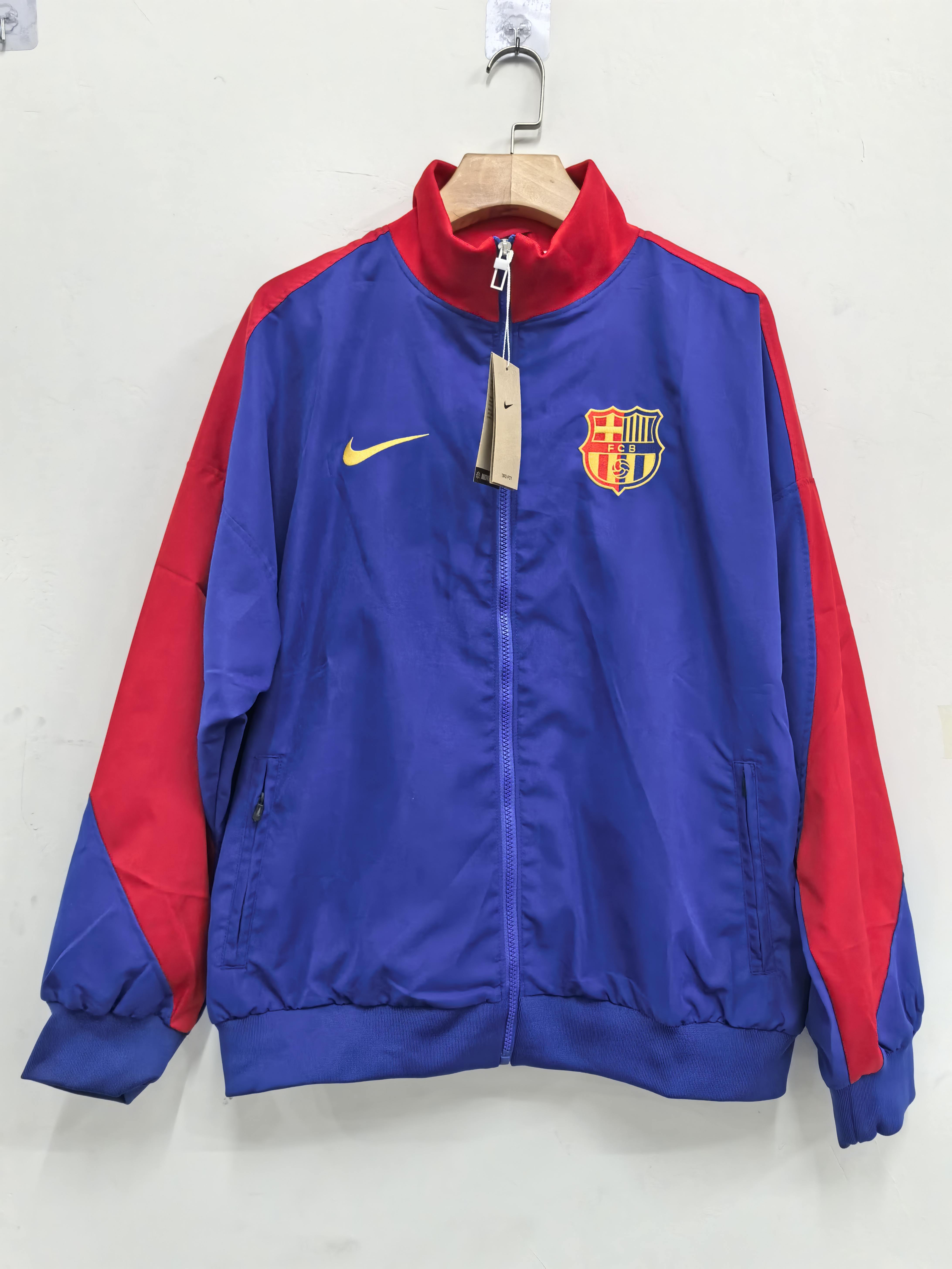 Barcelona windbreaker