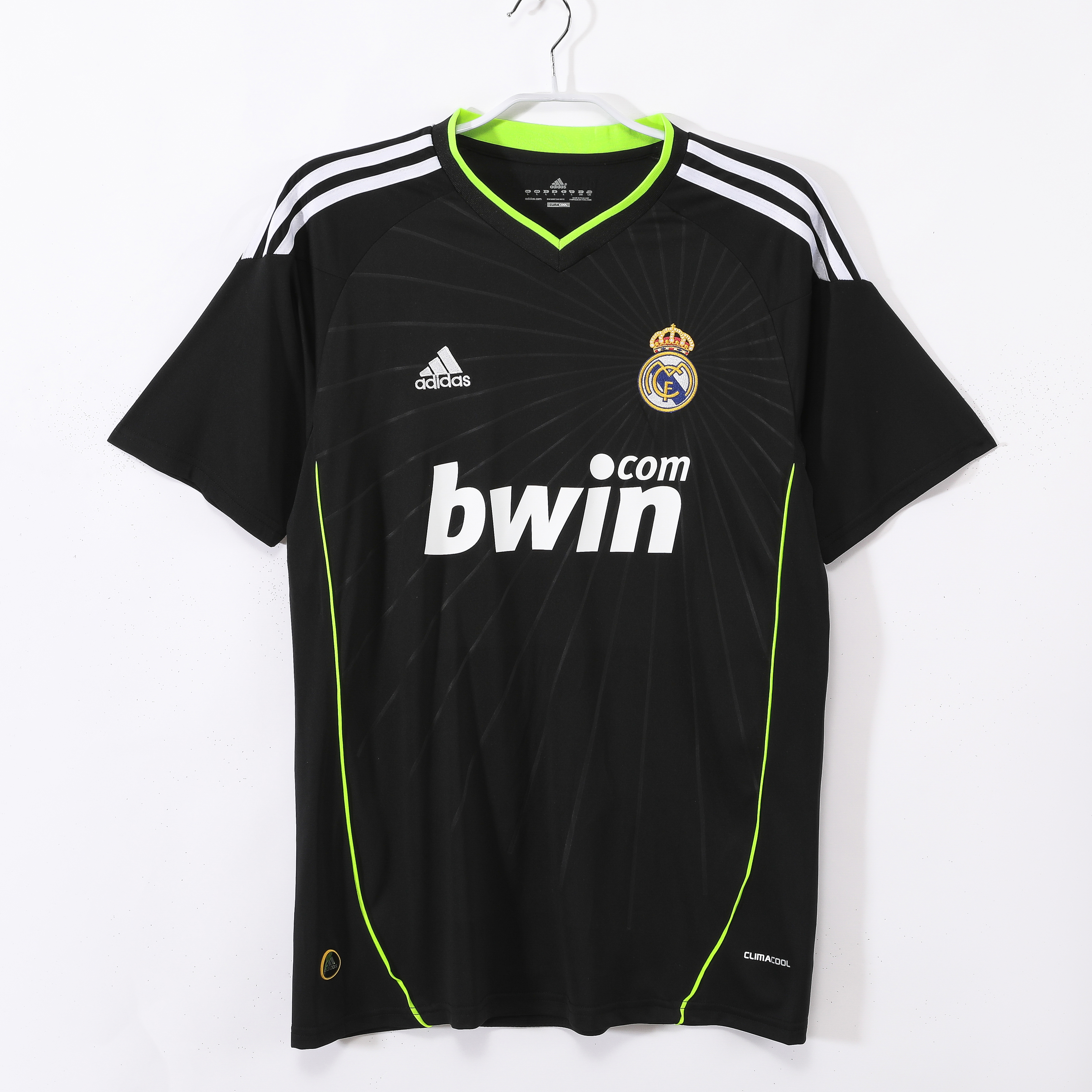 Retro Real Madrid 10/11 Away S-XXL