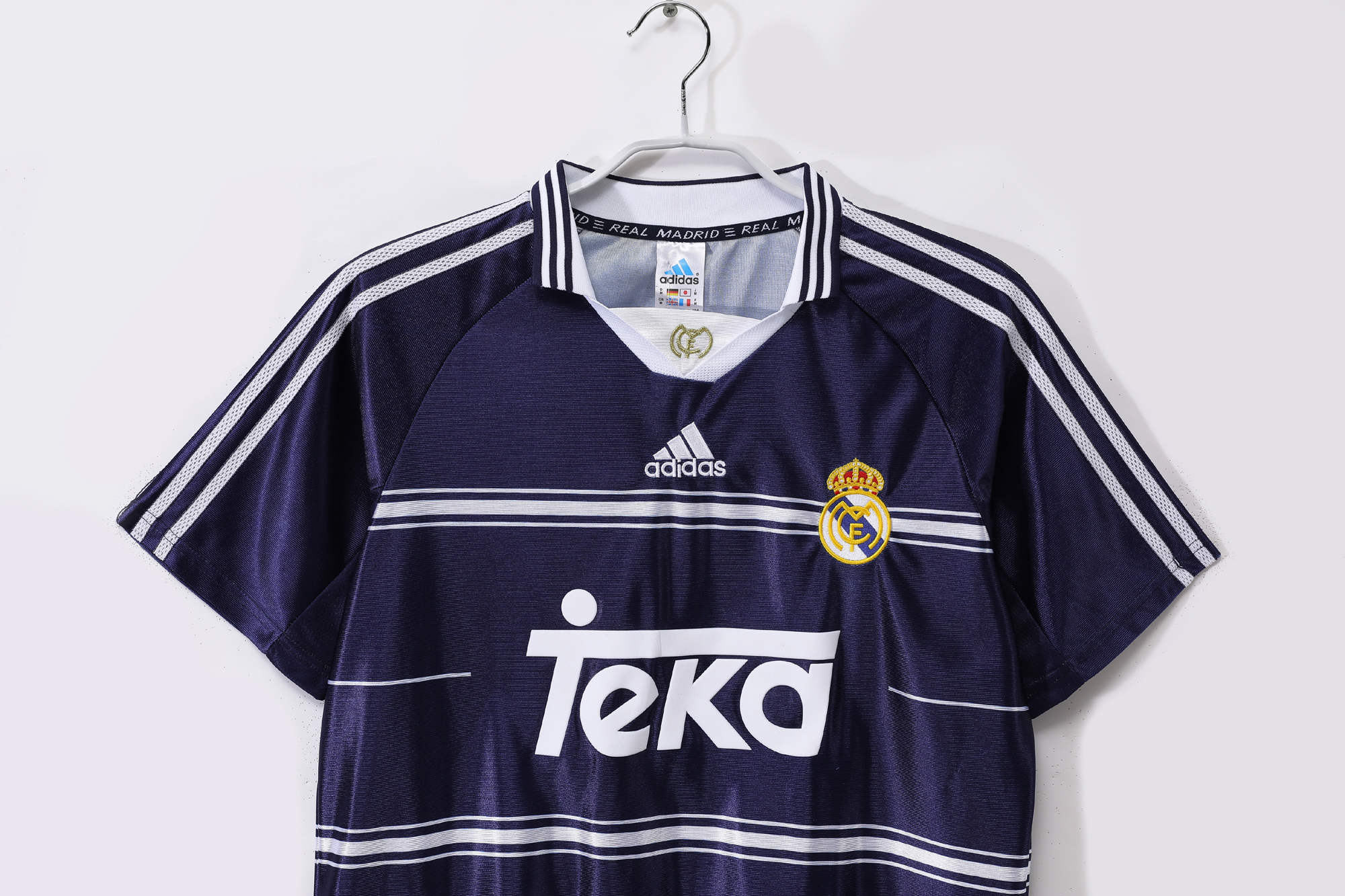 Retro Real Madrid 98/99 Away S-XXL