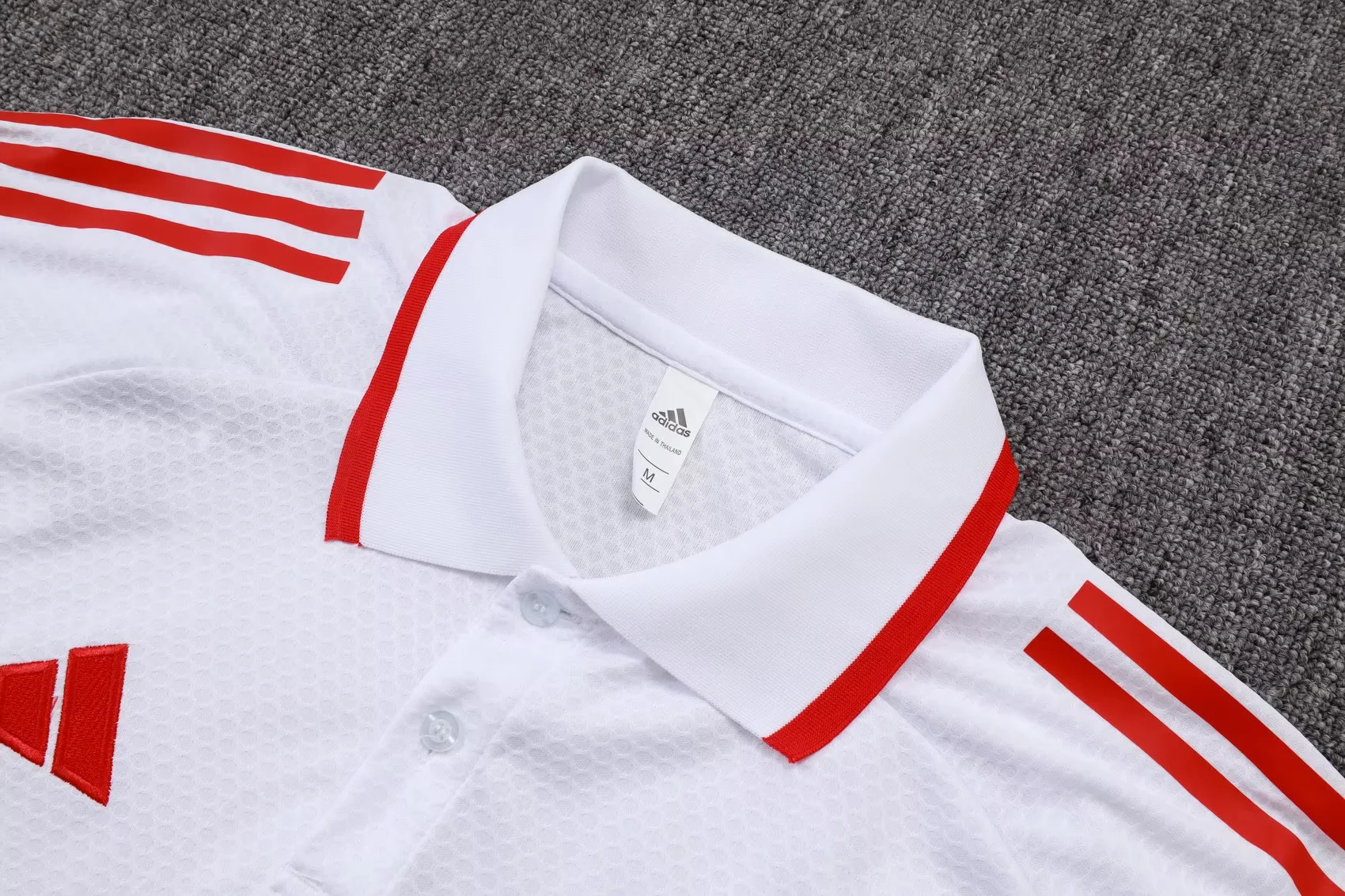 LVP 2526 training suit