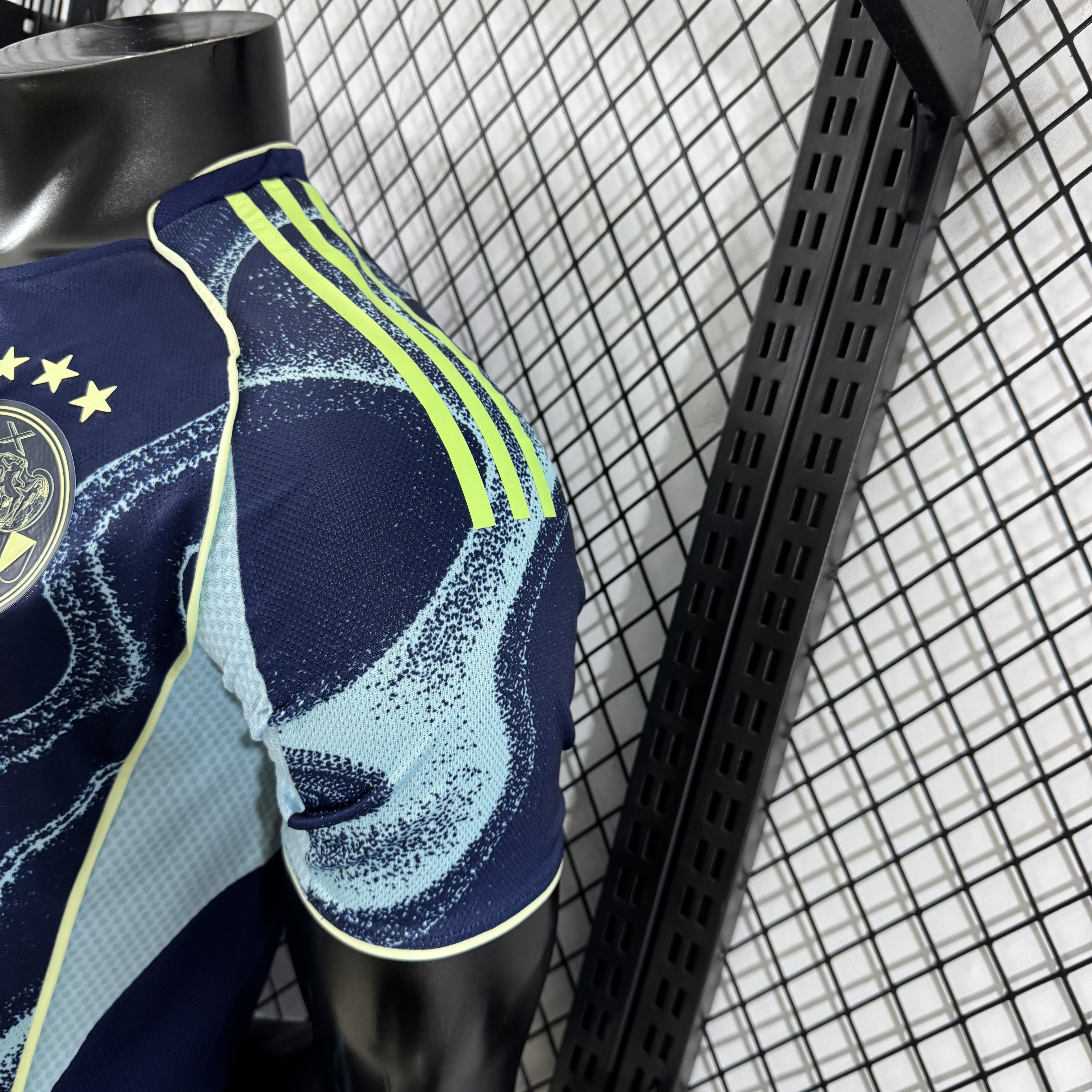 Player Version Ajax 25/26 Away S-XXL