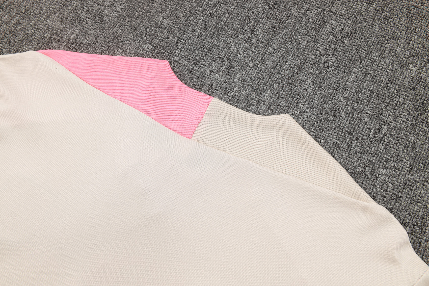 Barcelona 25/26 Half Zipper Training Suit B2517