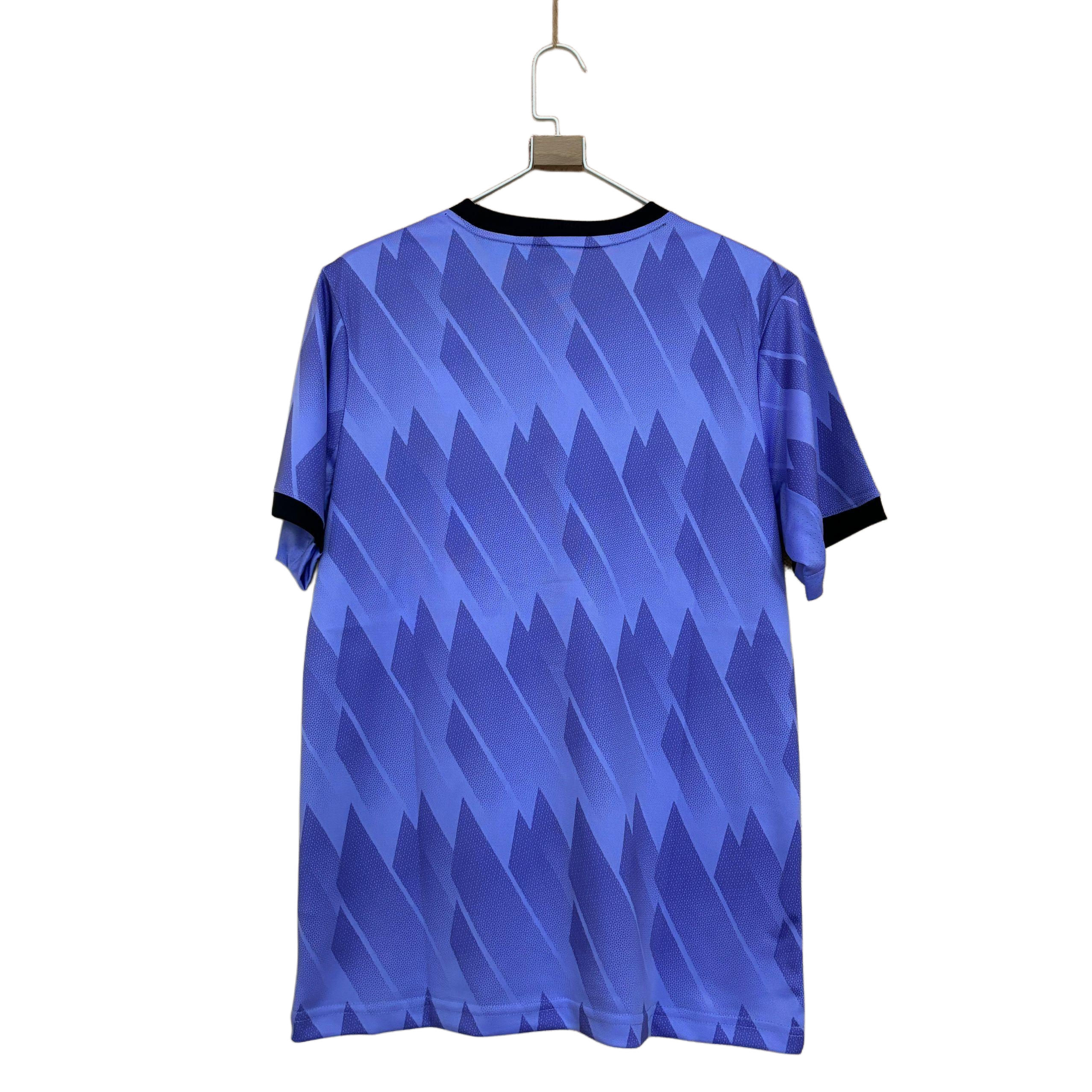 Real Madrid 22/23 Away