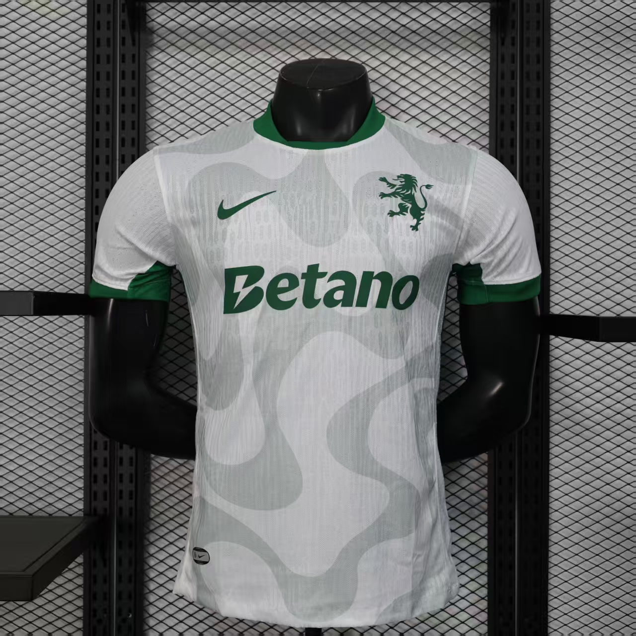 Player Version Sporting Lisbon 25/26 Away White S-XXL