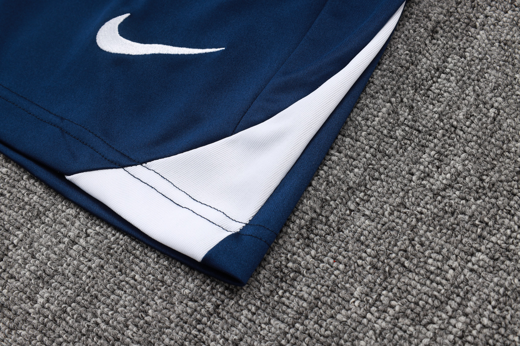 Sleeveless Inter Milan Training Suit d2576