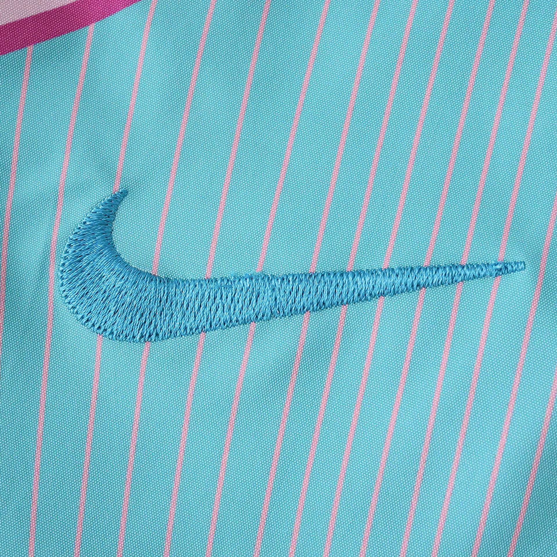 Barcelona Trench Windbreaker