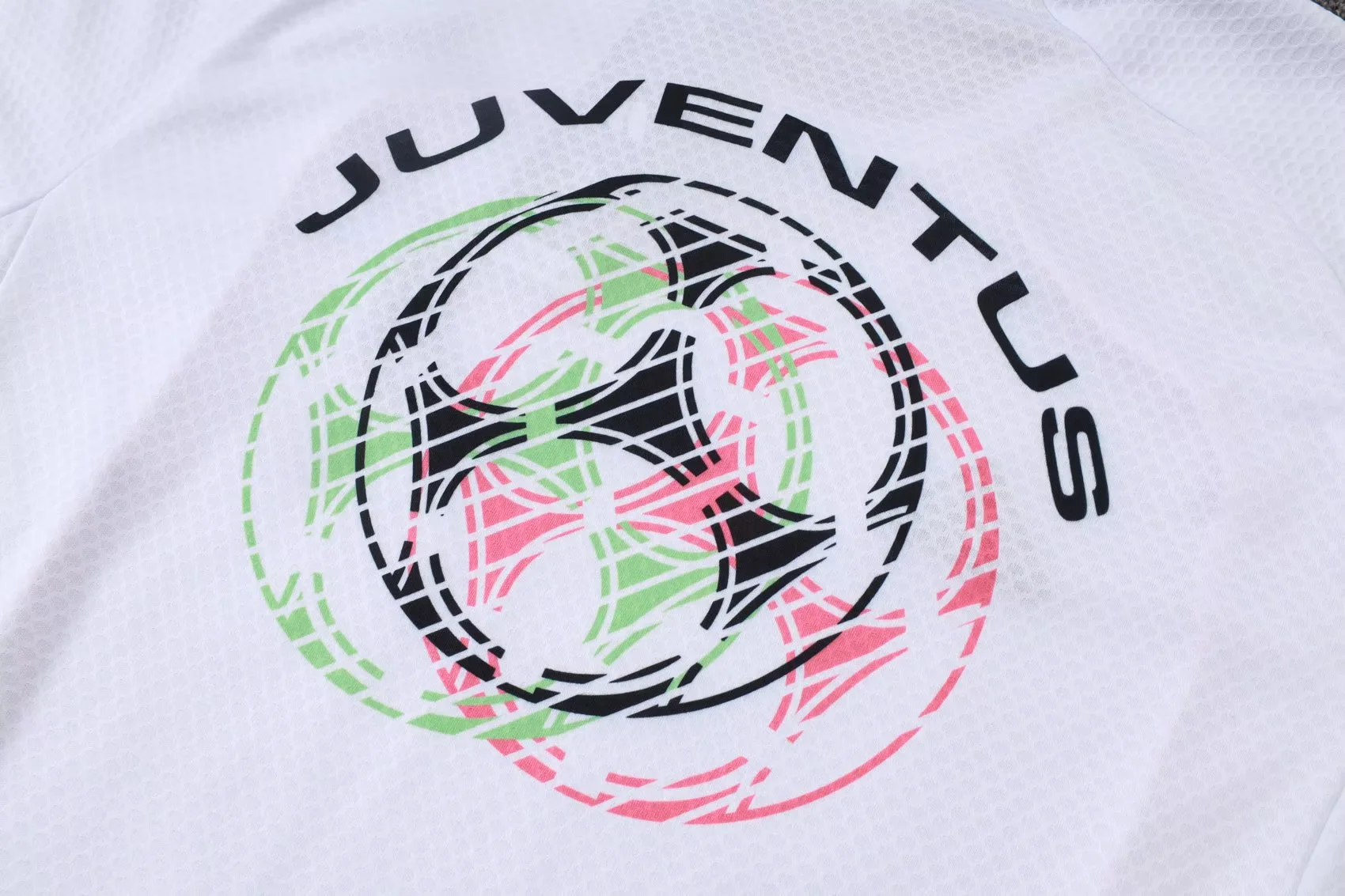 Short Sleeves JUVENTUS Training suit  D25106