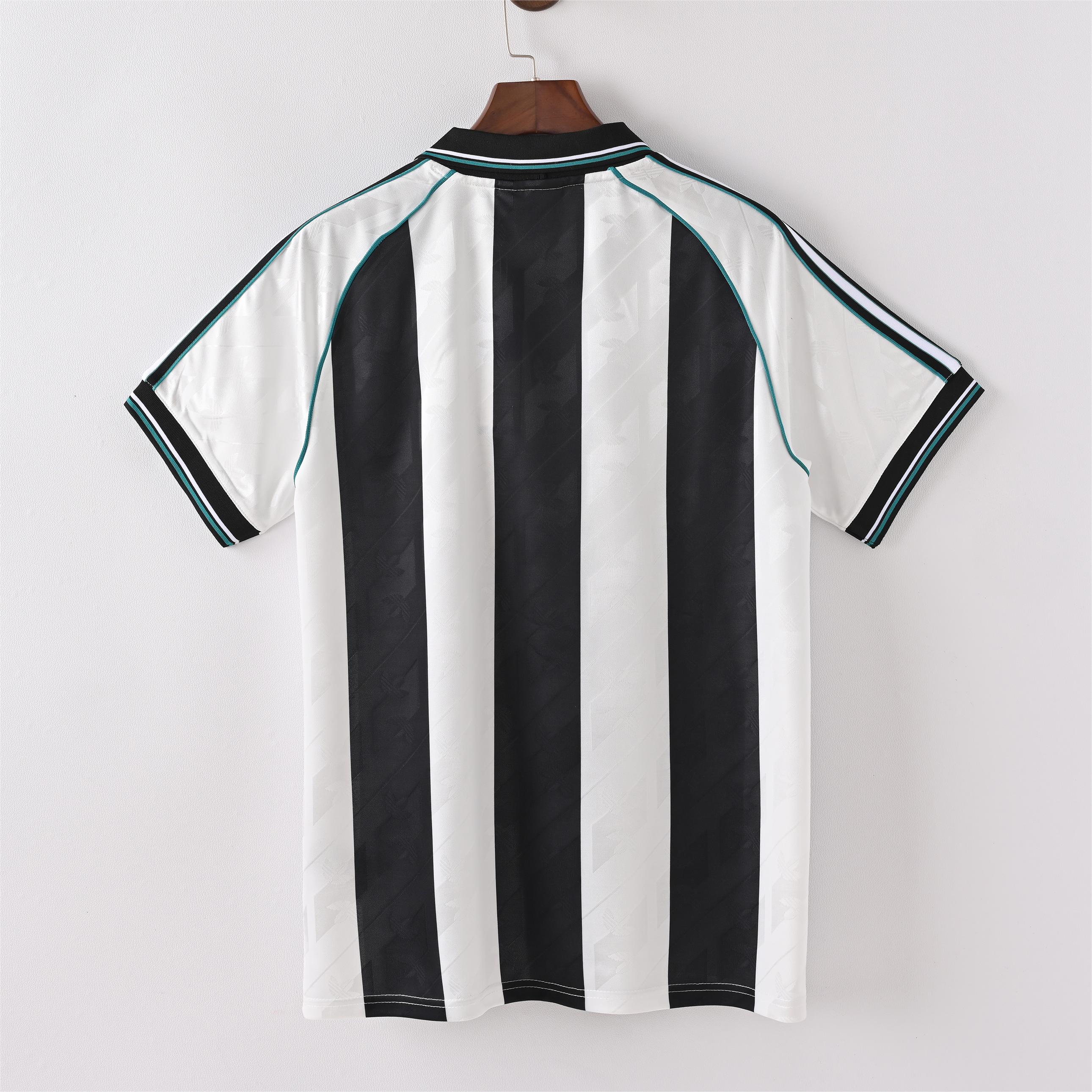 Originals Retro Newcastle S-XXL