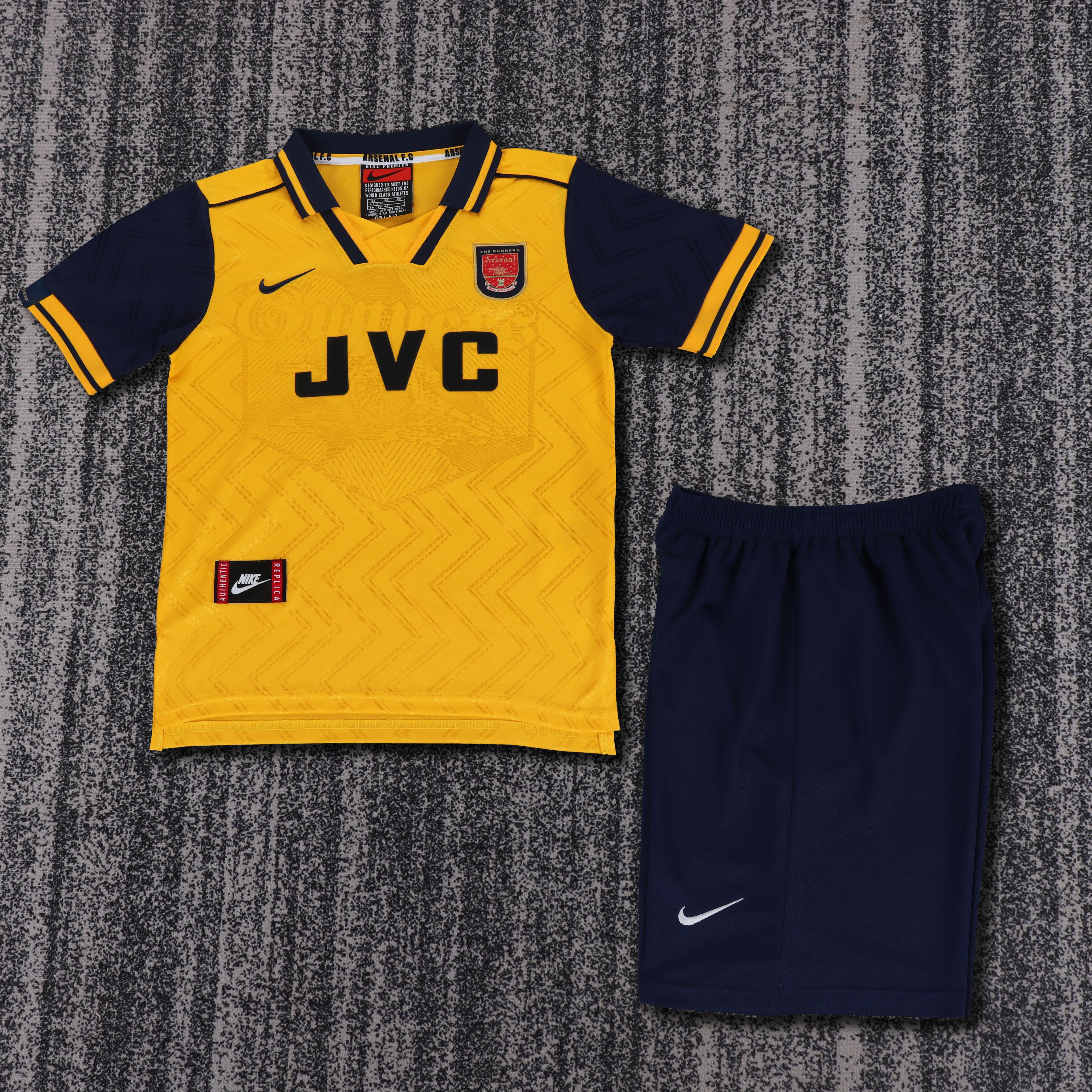 Kids Retro 1996-97 Arsenal Away
