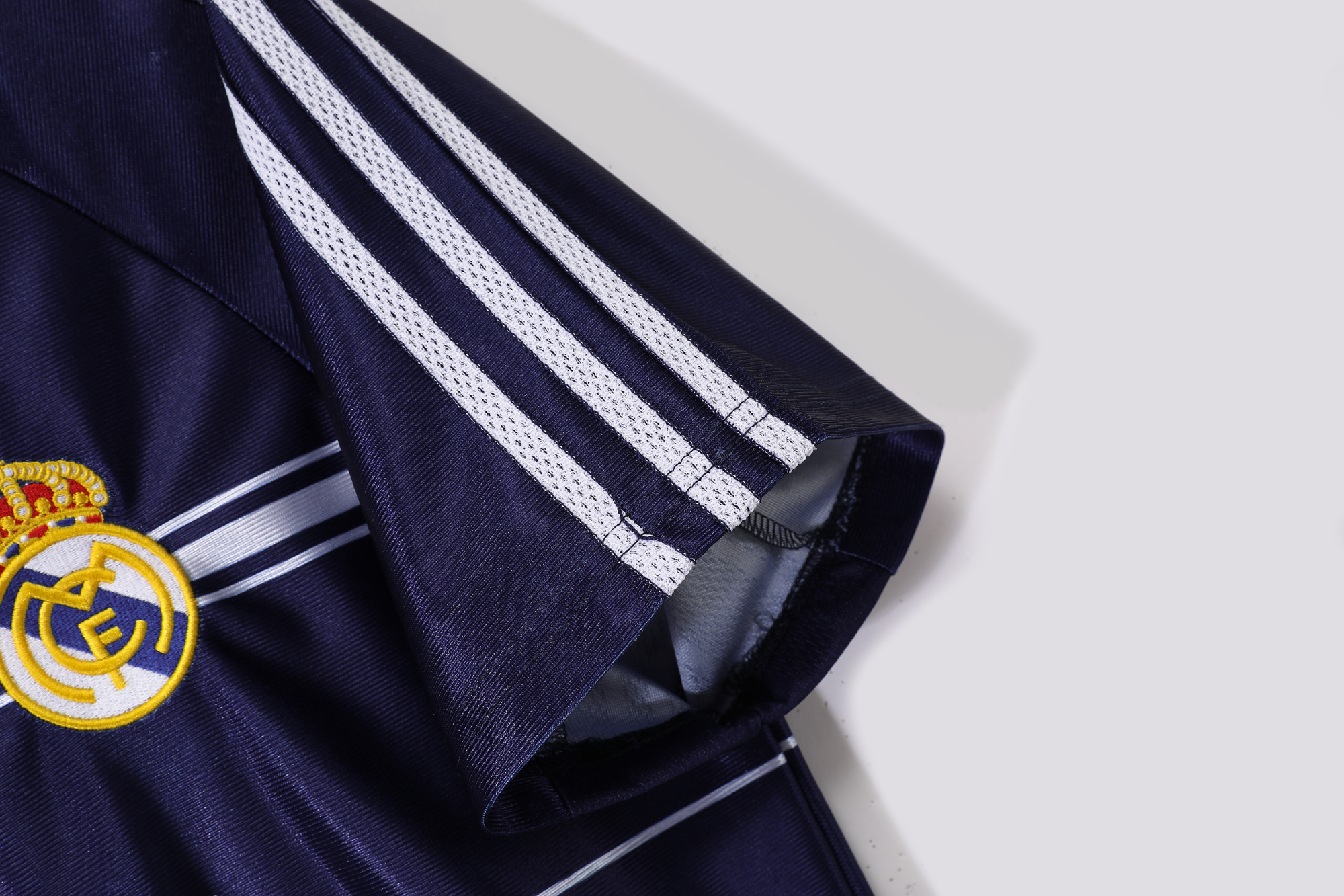 Retro Real Madrid 98/99 Away S-XXL