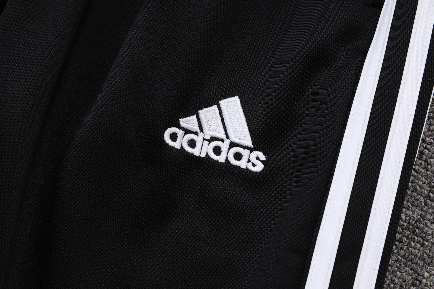 Adult/ Kids Juventus Full Zipper Training Suit A2557