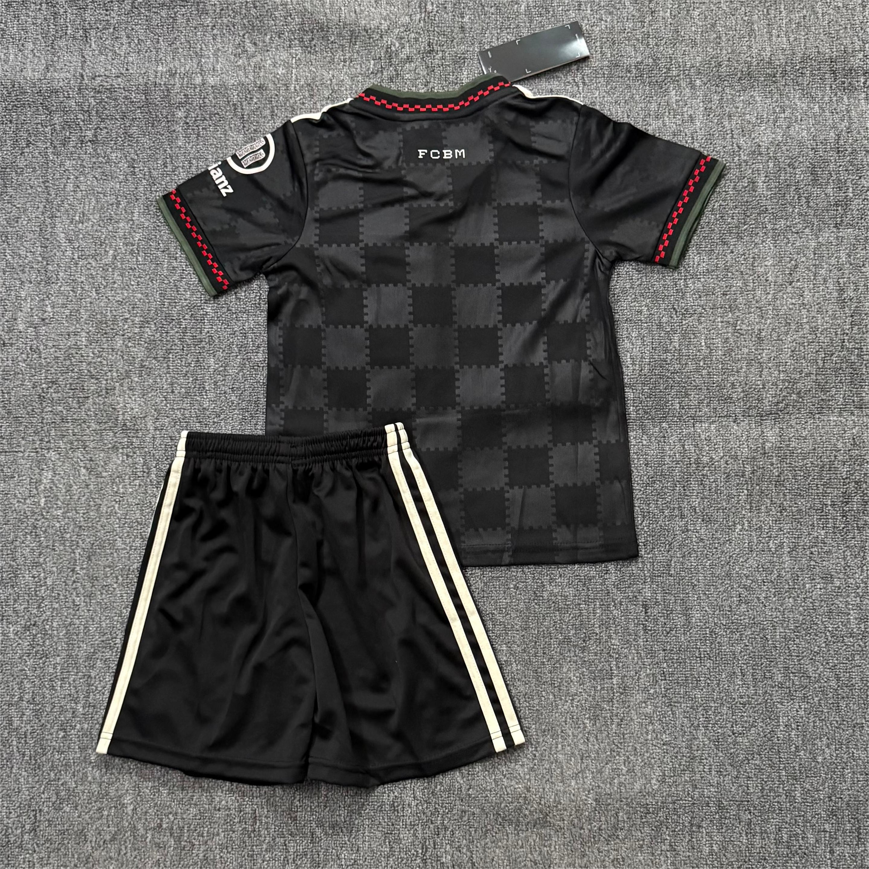 Kids Bayern München Champions League Jersey 25-26 16-28