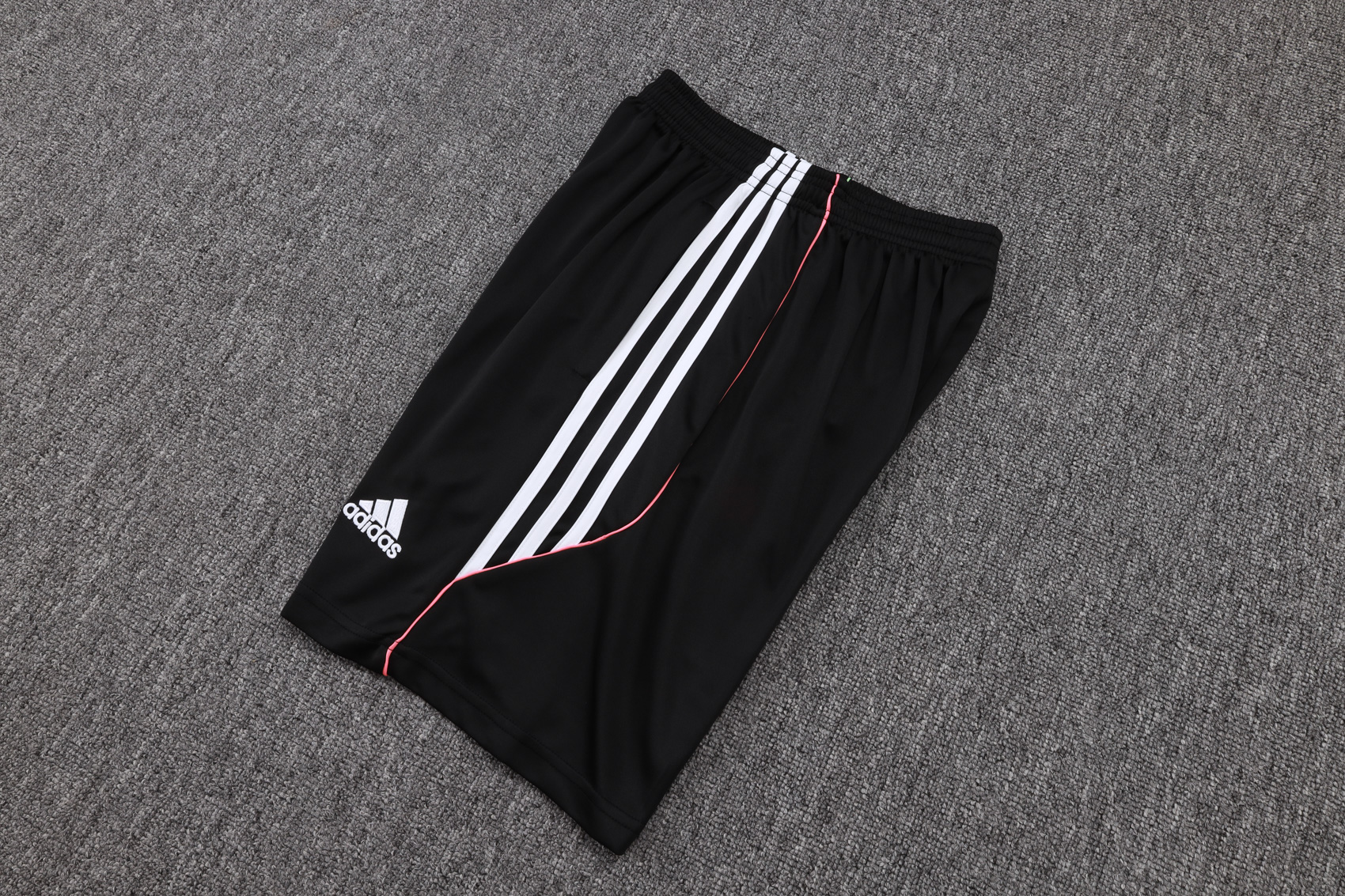 Juventus Sleevesless Training Suit D25109
