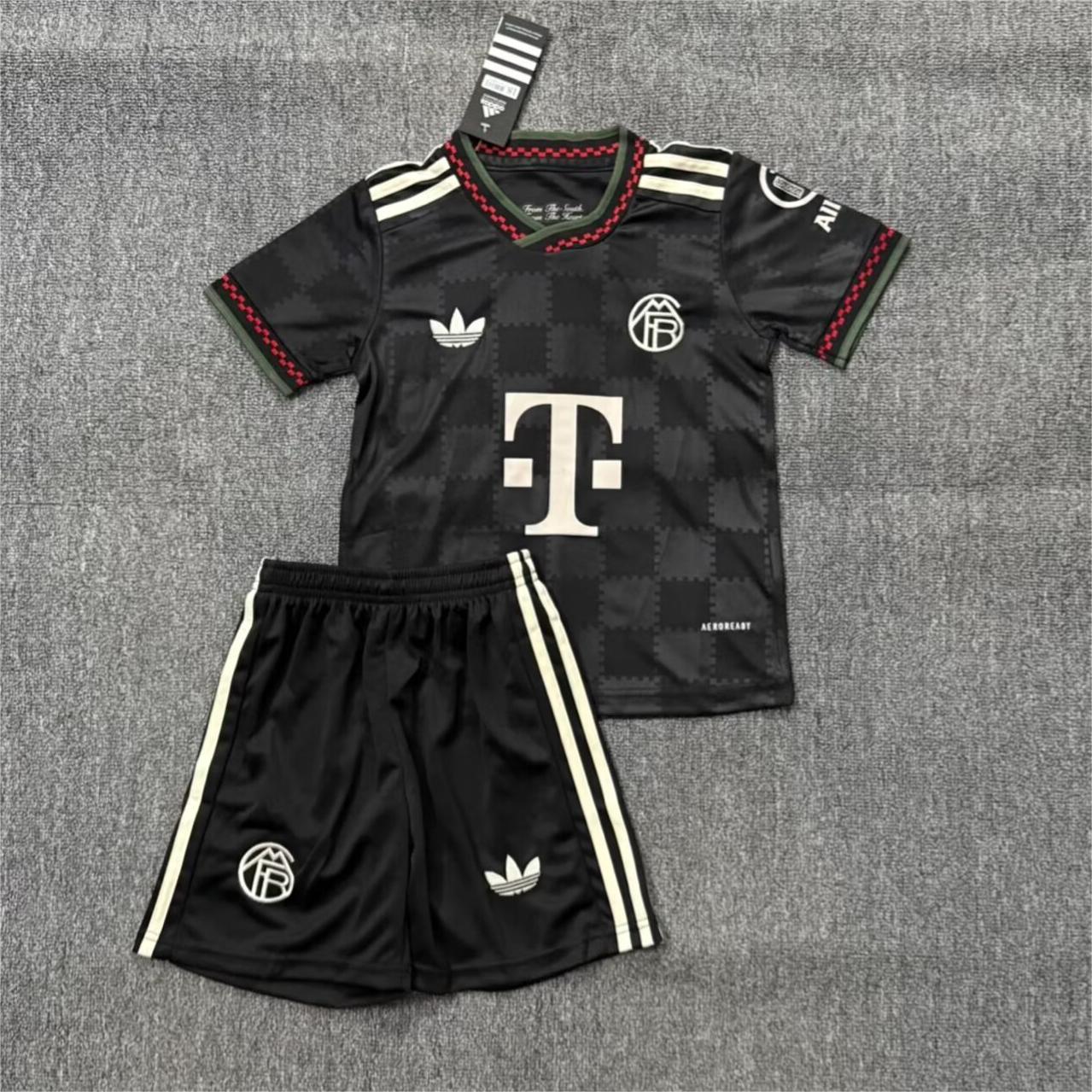 Kids Bayern München Champions League Jersey 25-26 16-28