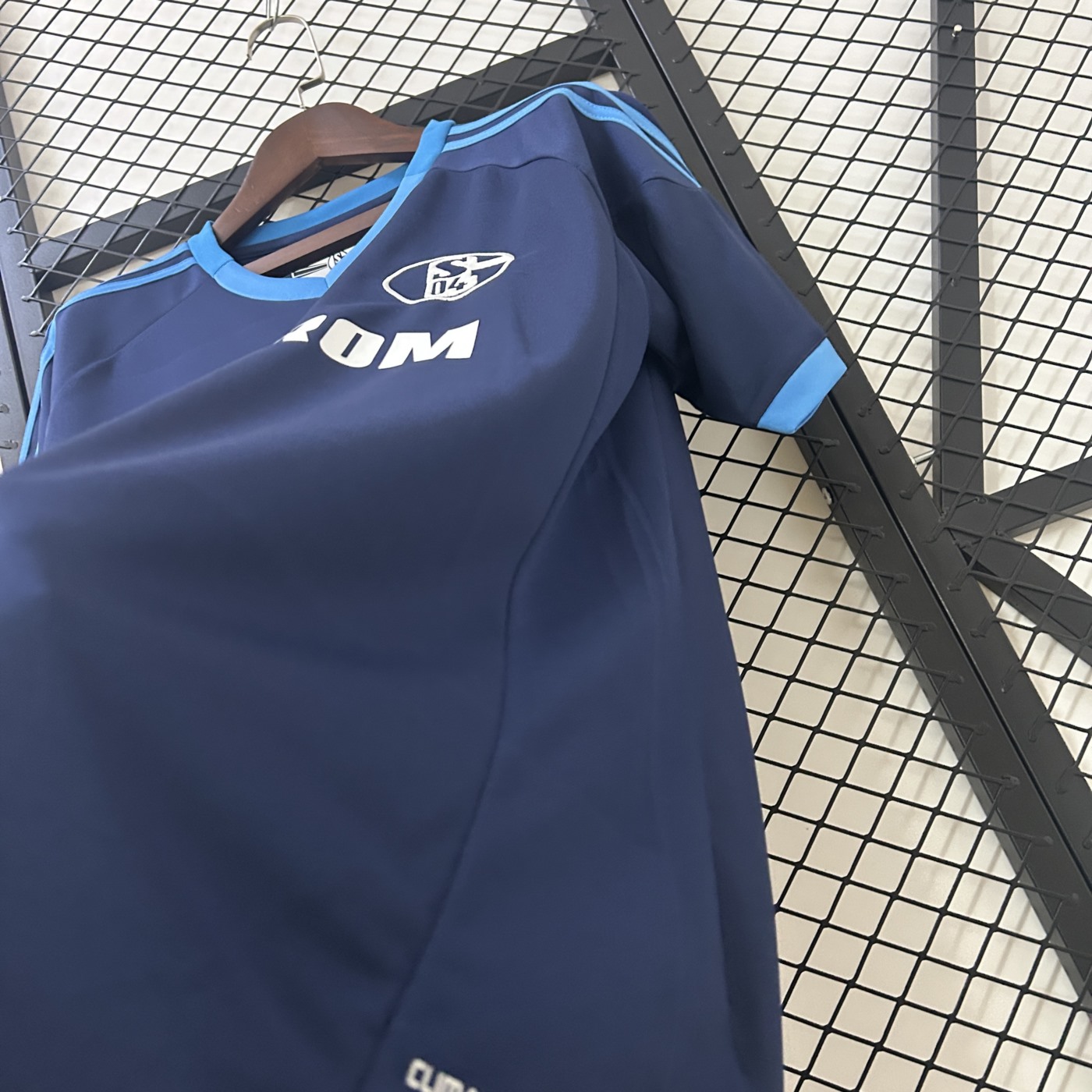 Retro 2010/11 Schalke 04 Away Kit S-XXL