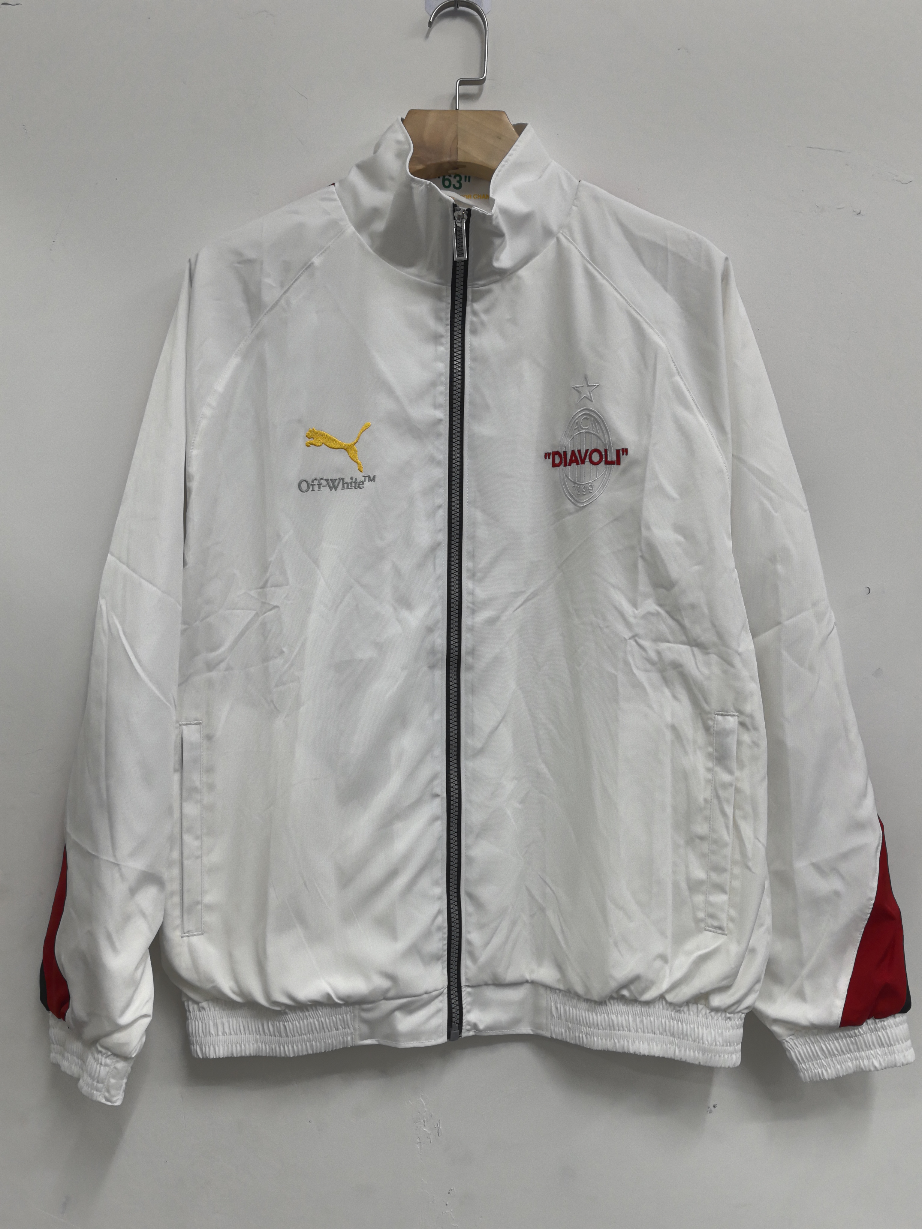 AC Windbreaker