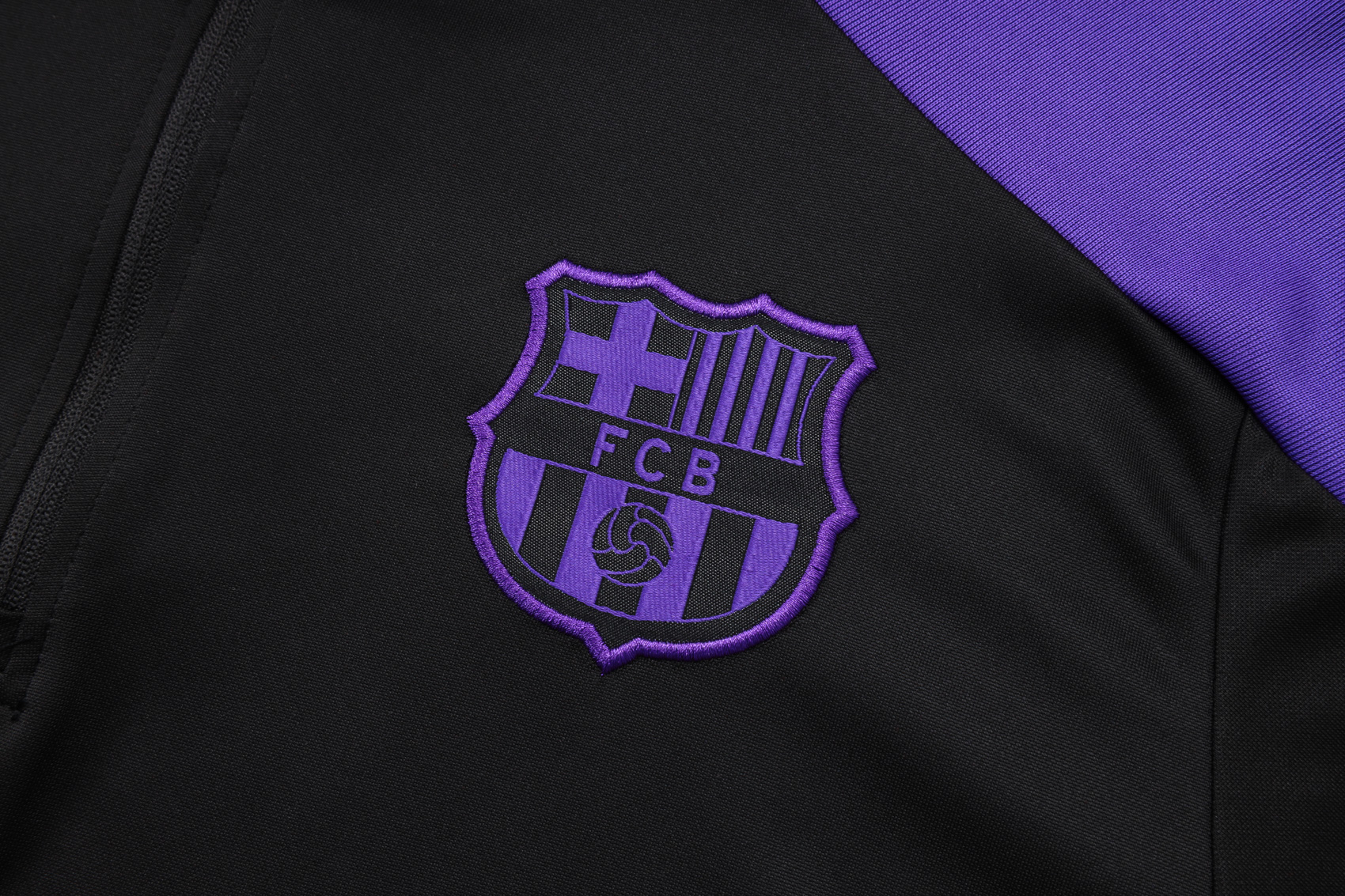 Barcelona Half Zipper Training Suit B2558