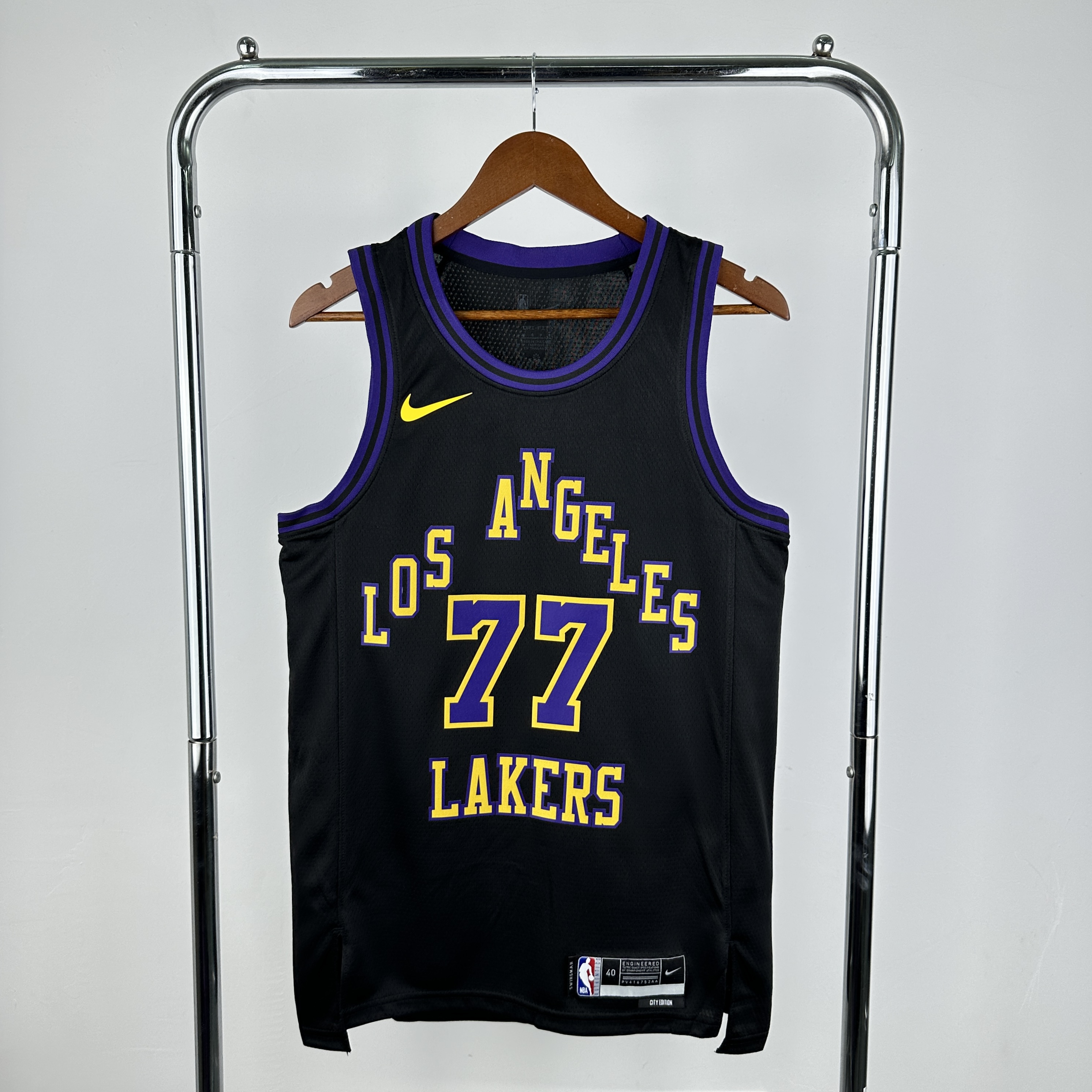 25/26 Season Lakers City Editon #77